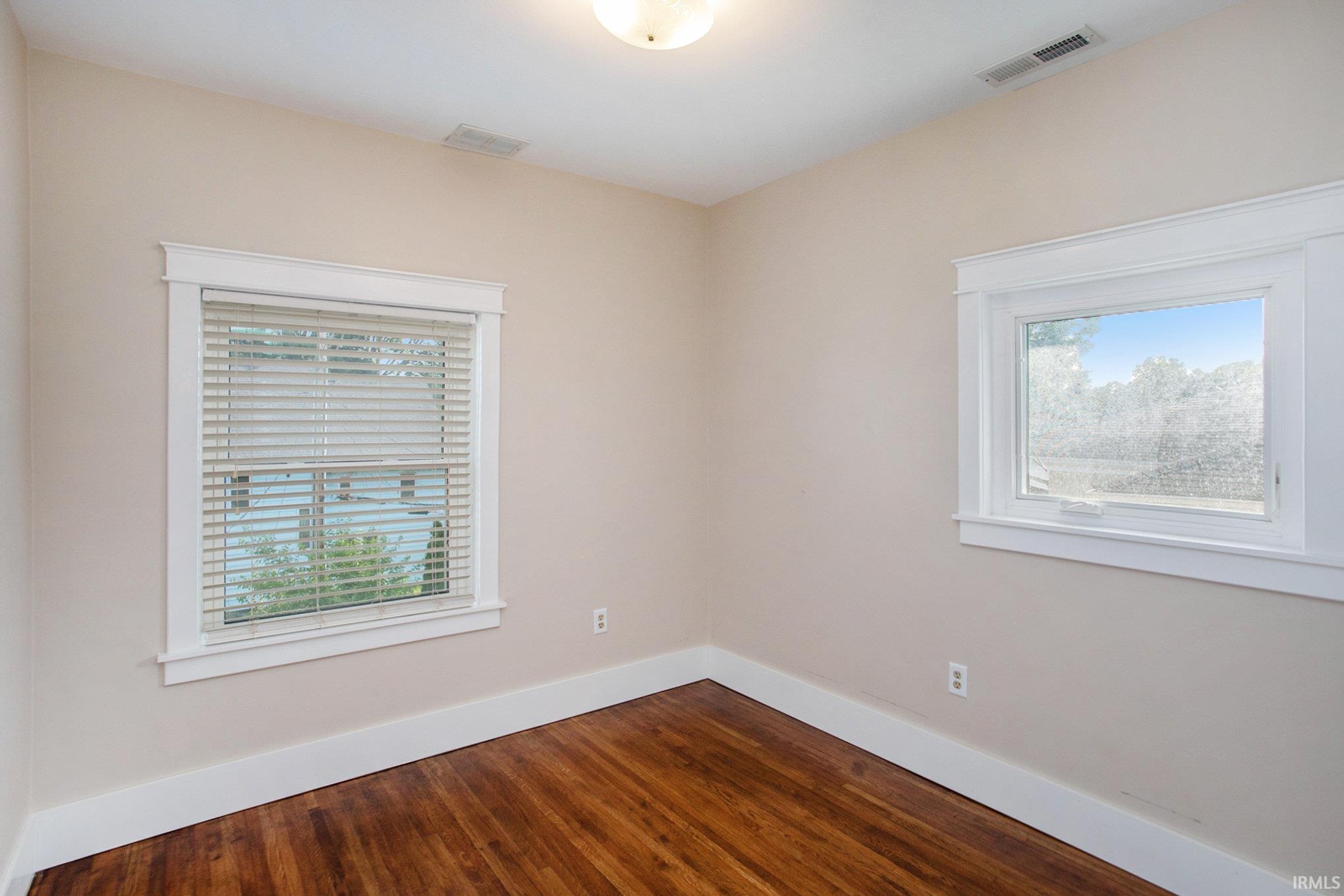 301 Edgewater