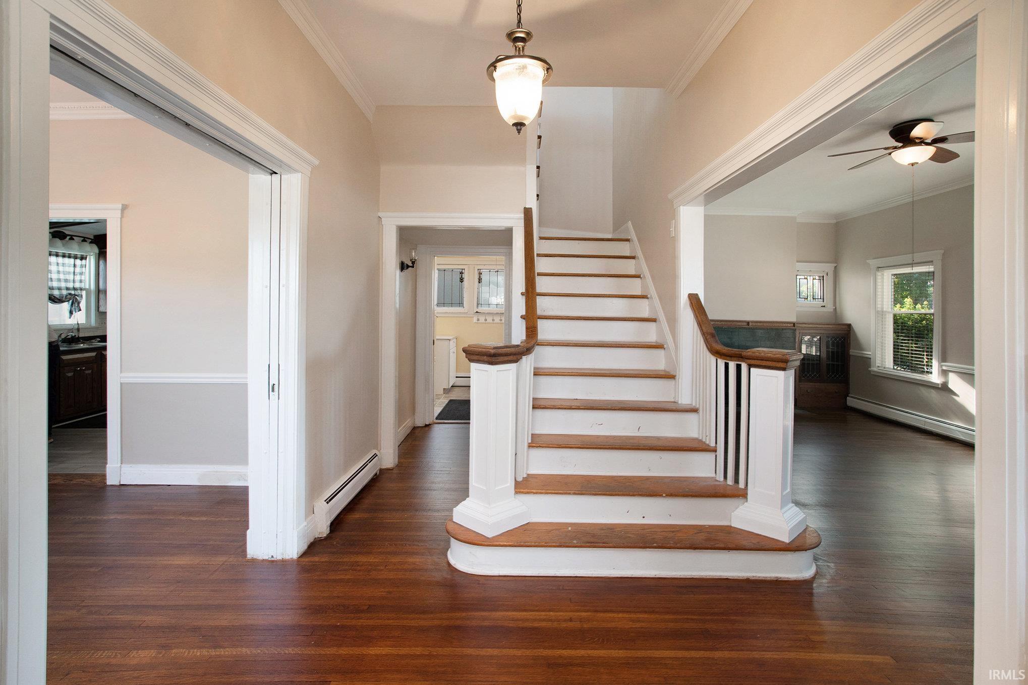 301 Edgewater