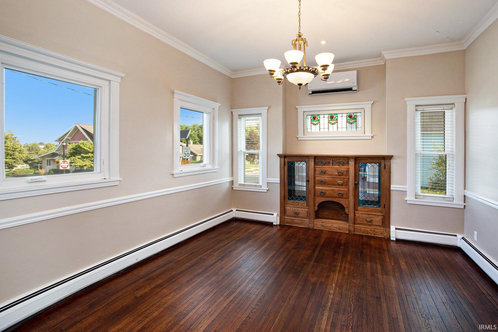 301 Edgewater