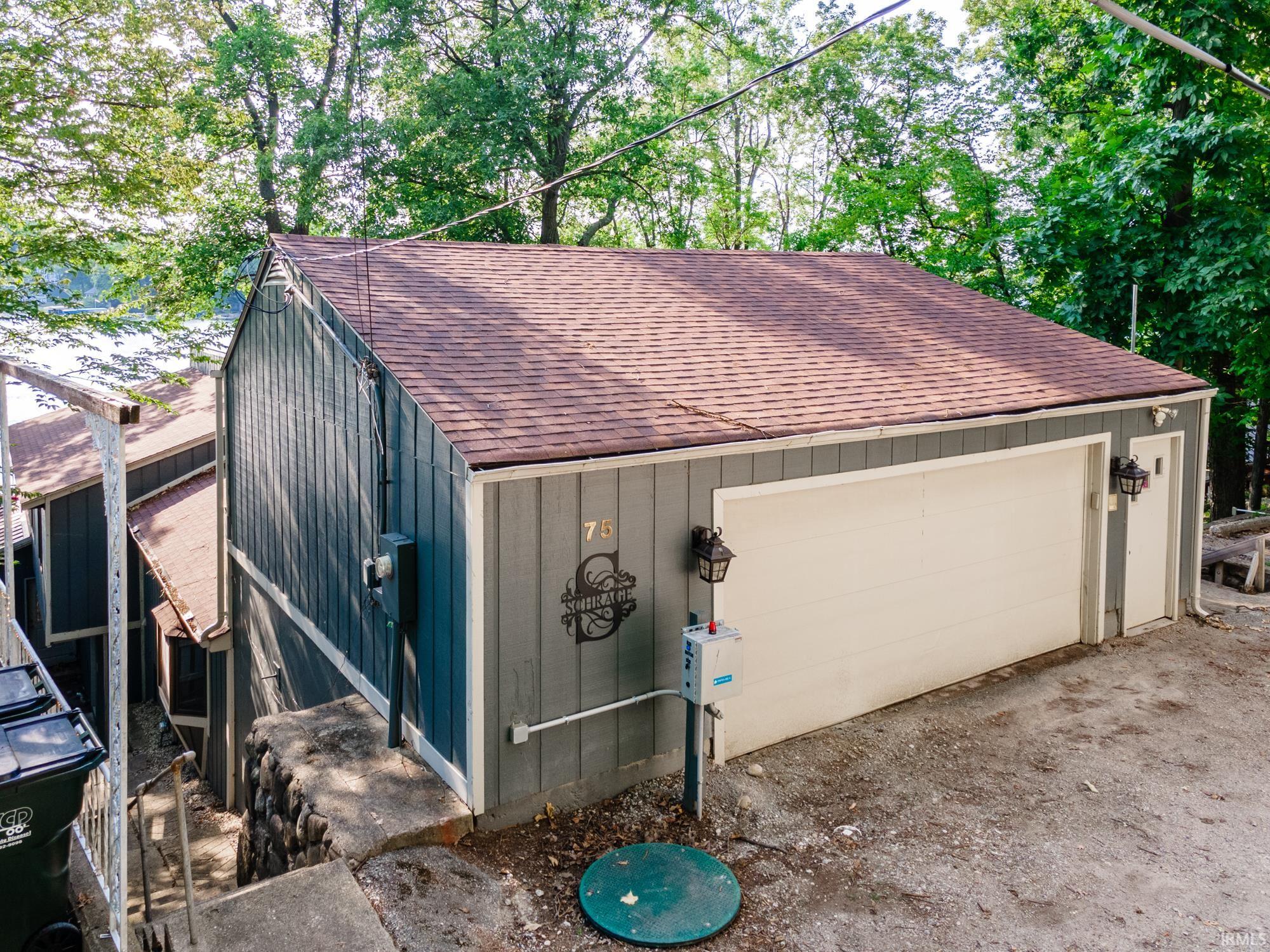75 Lane 105a Lake James