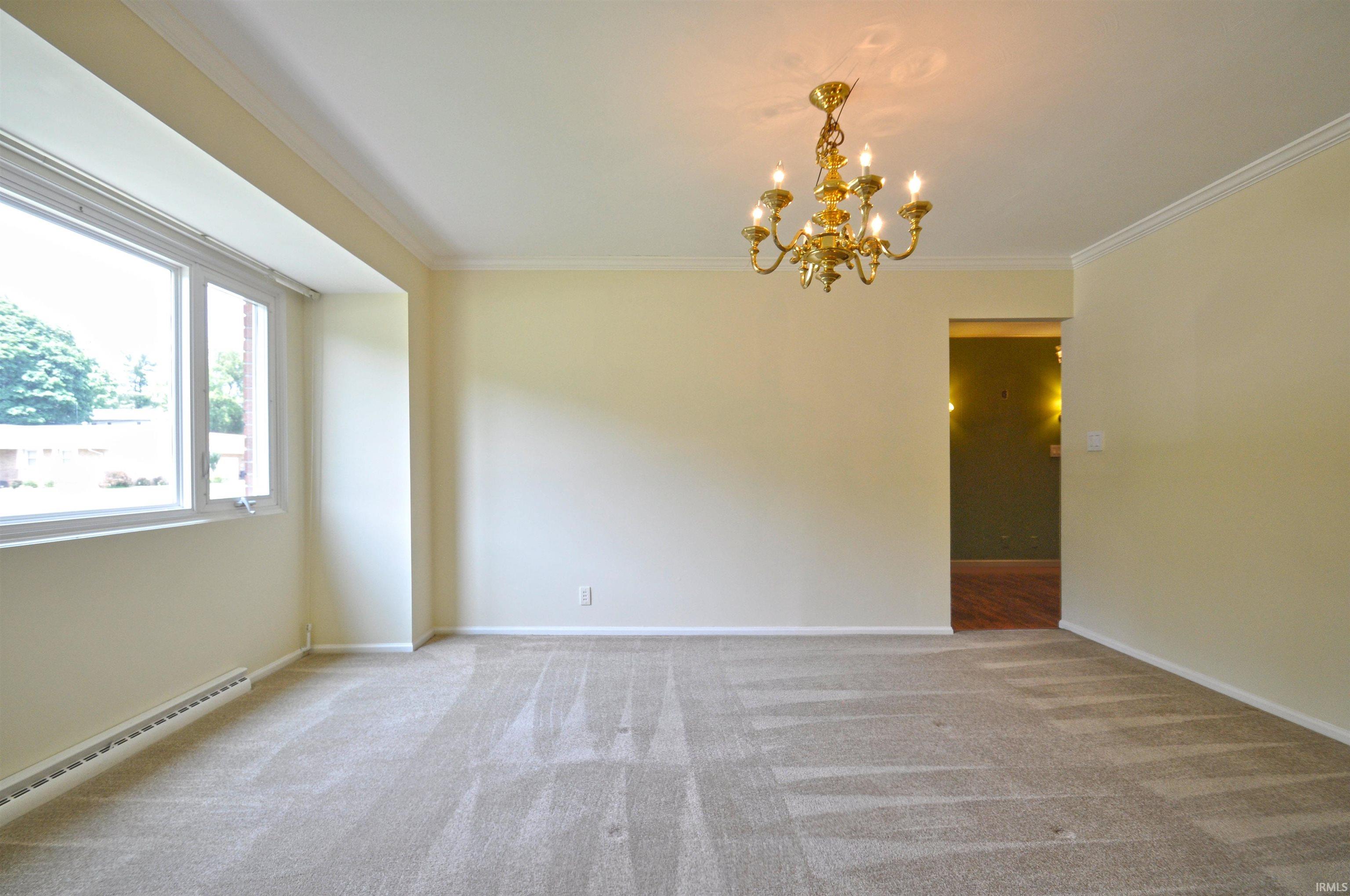 1028 Rosemary