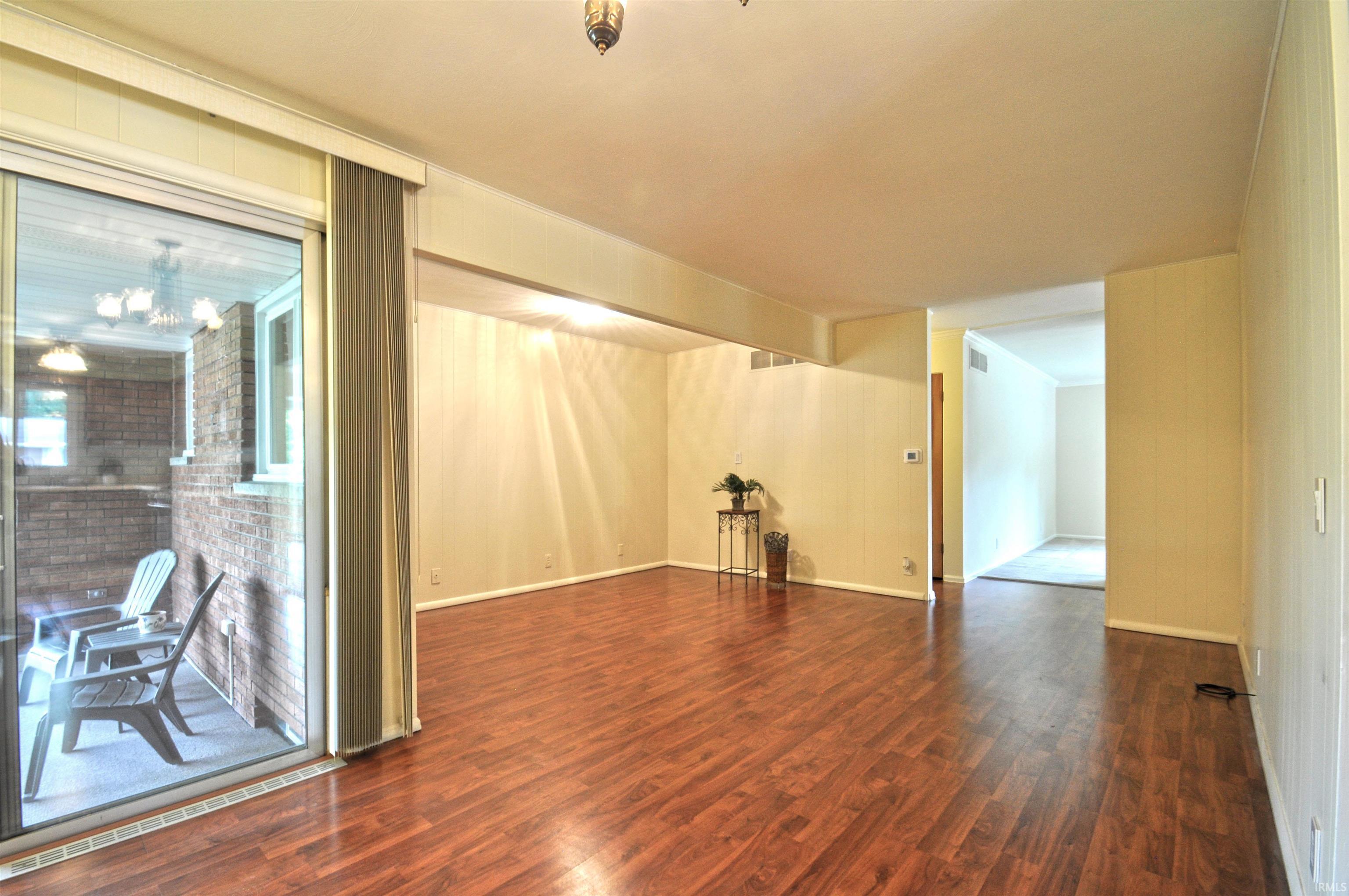 1028 Rosemary