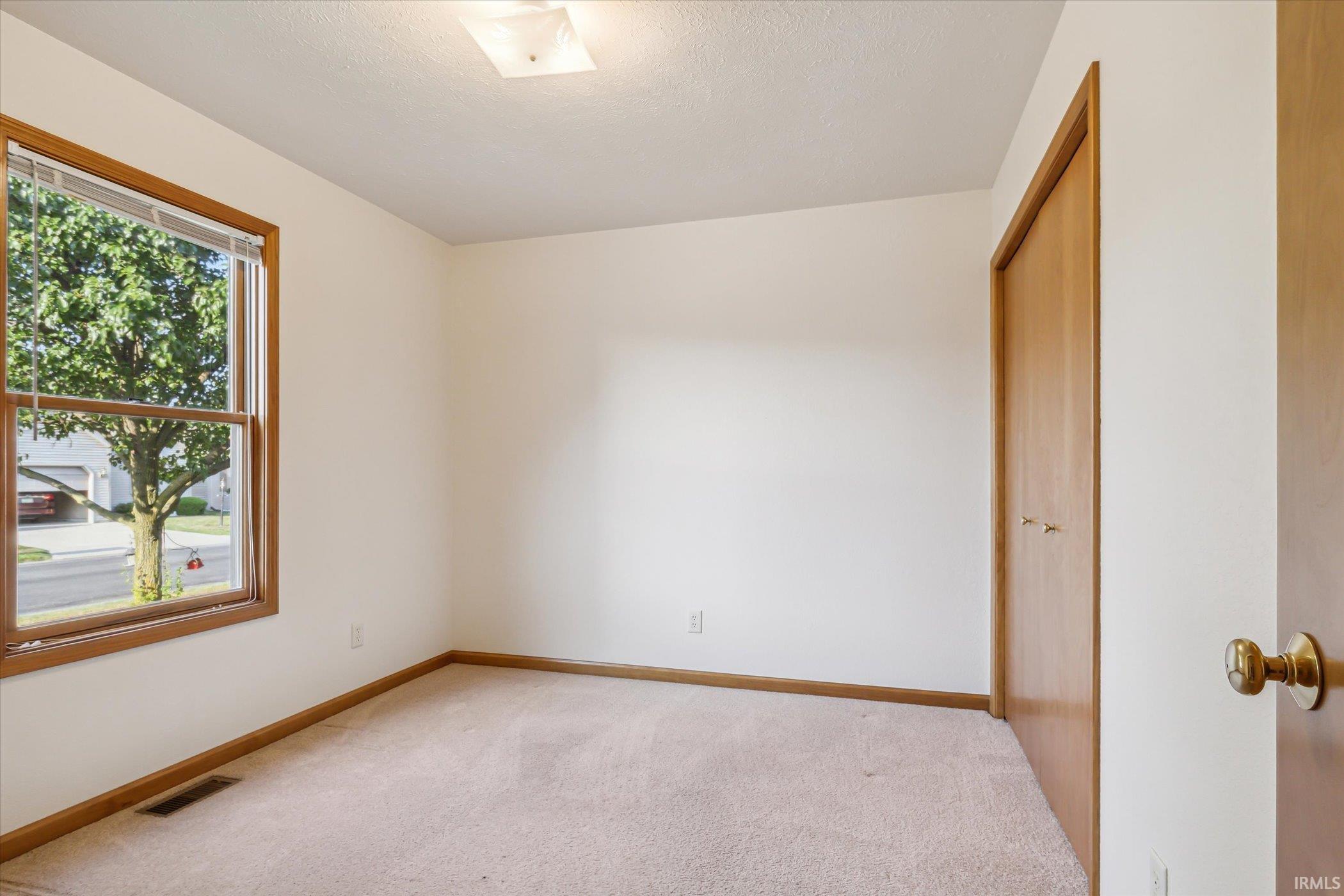 1530 Clover Creek