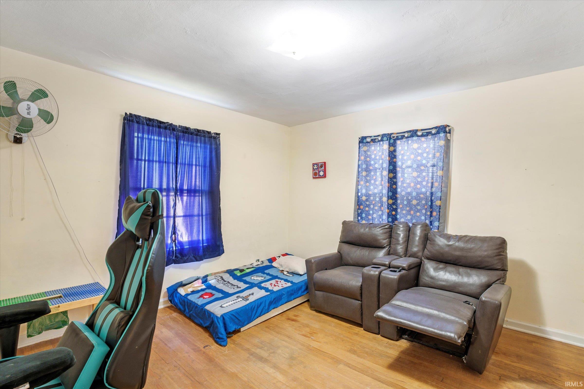 2121 Inglewood