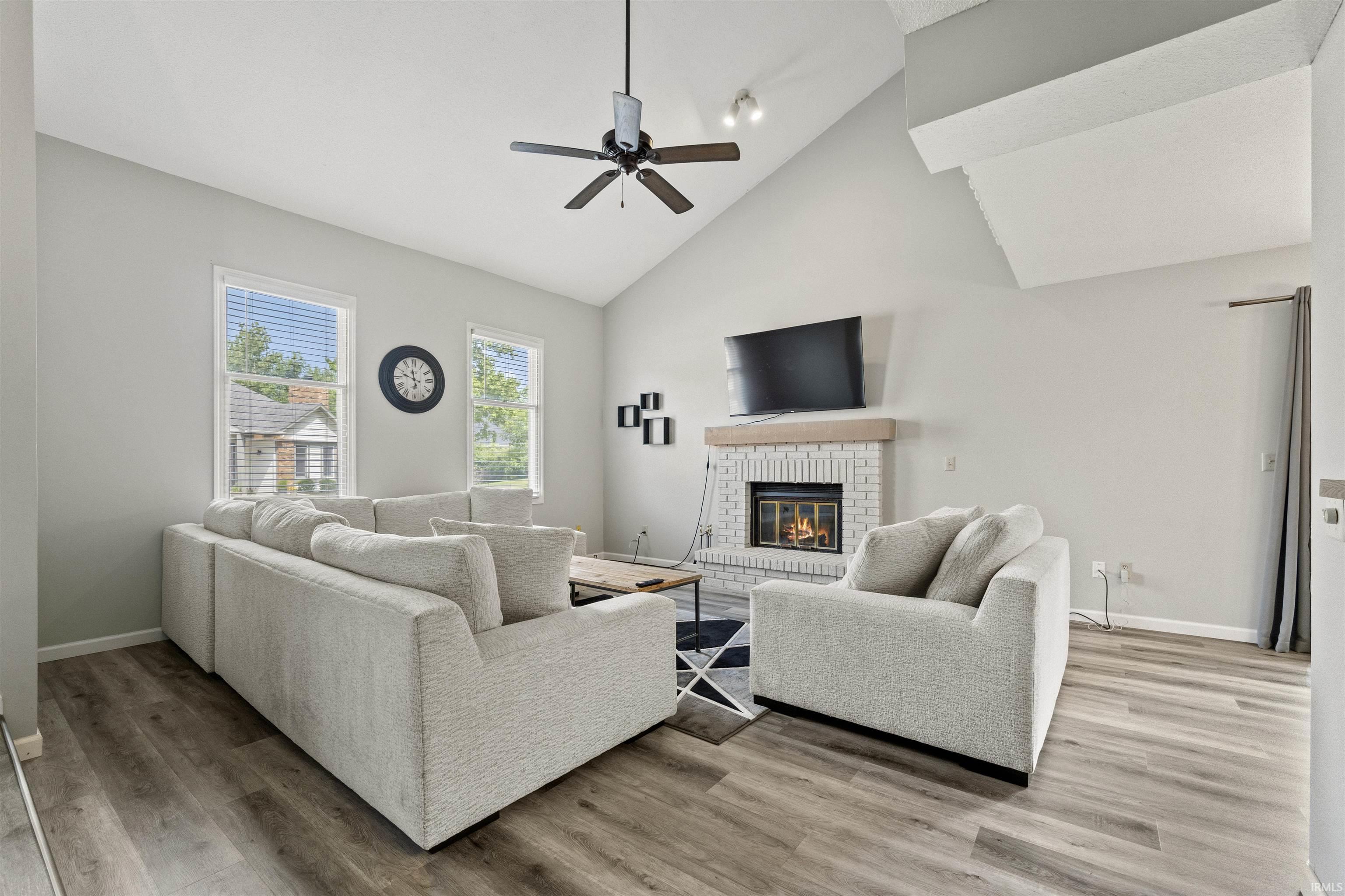 5022 Pinebrook