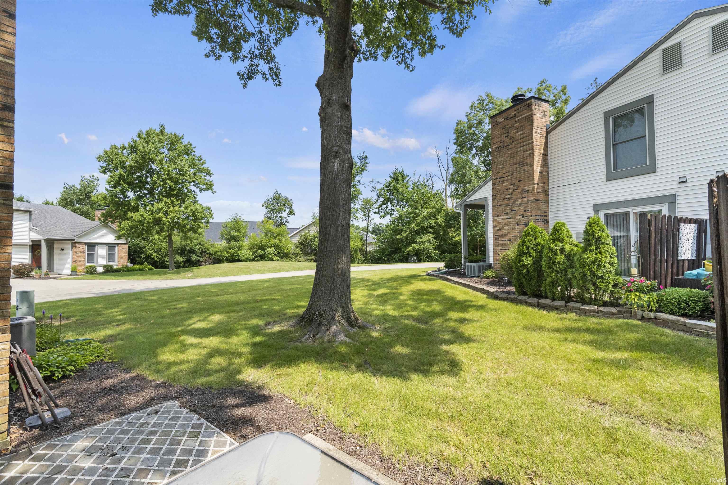 5022 Pinebrook