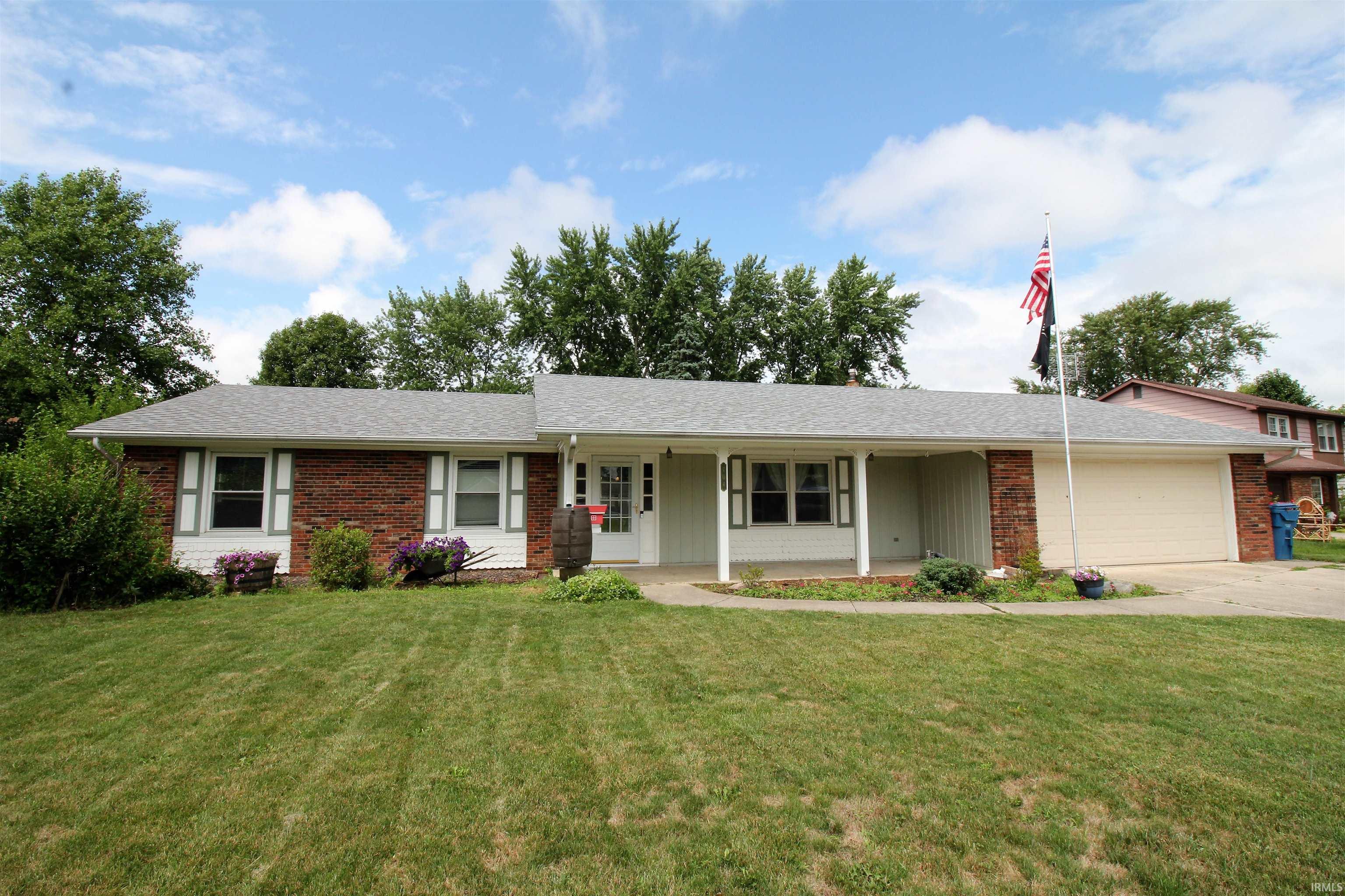 704 Brentwood