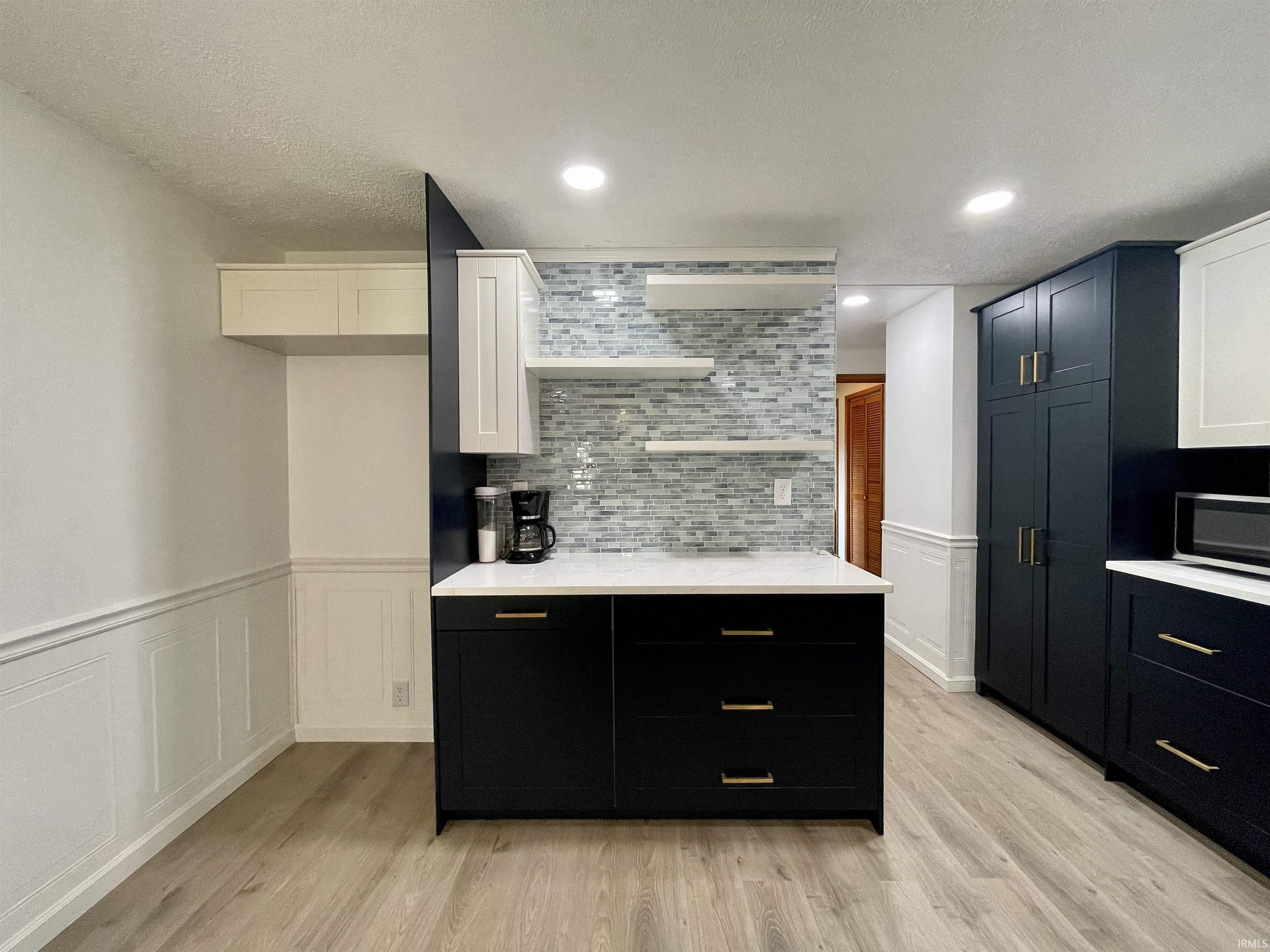 15384 Michigan