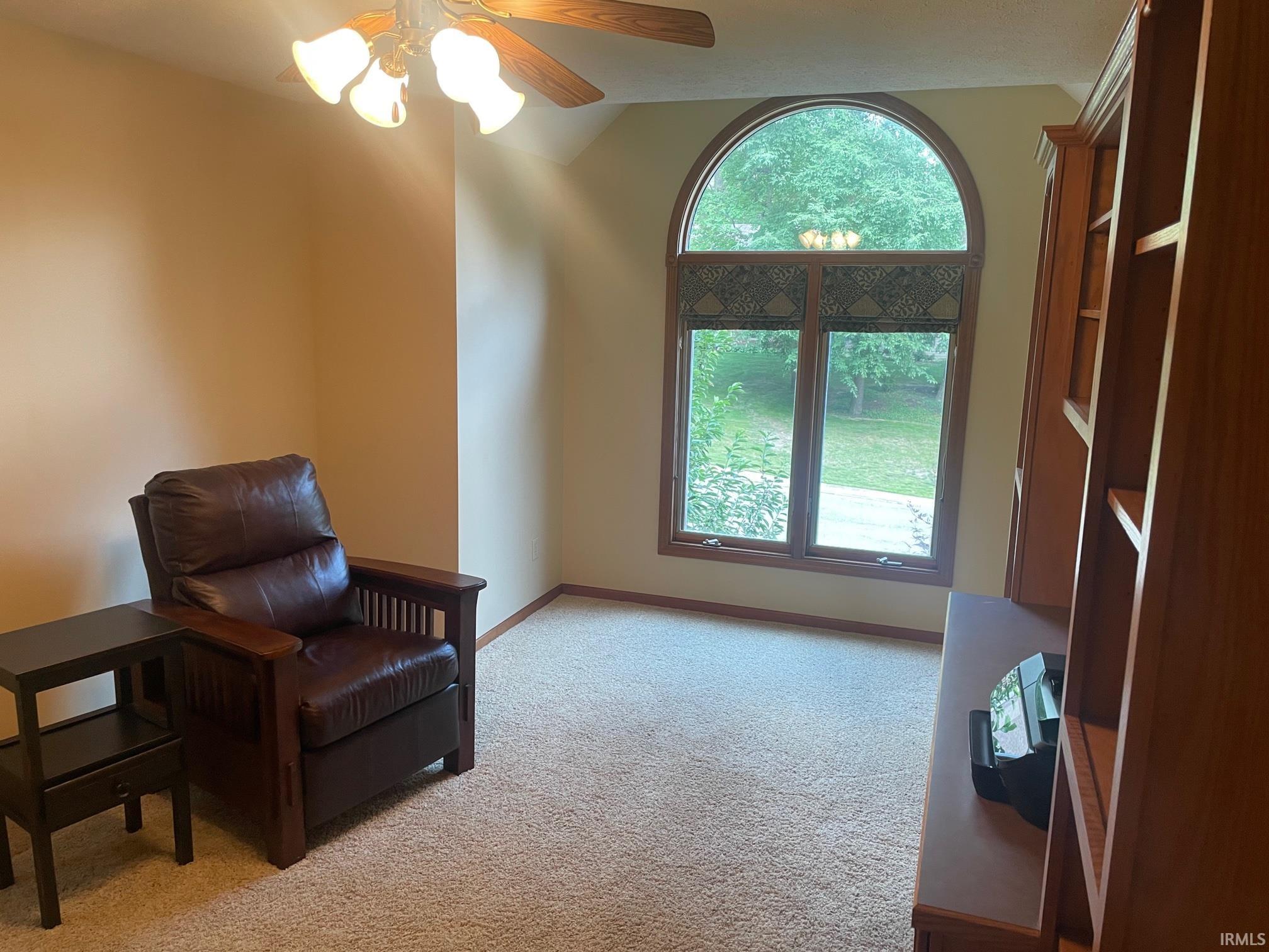 2623 Winding Oak