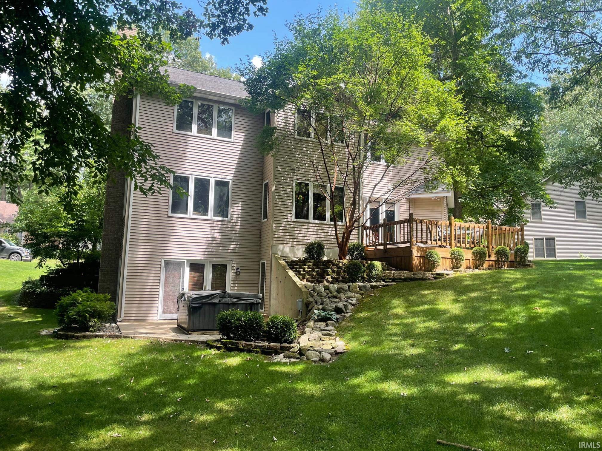 2623 Winding Oak