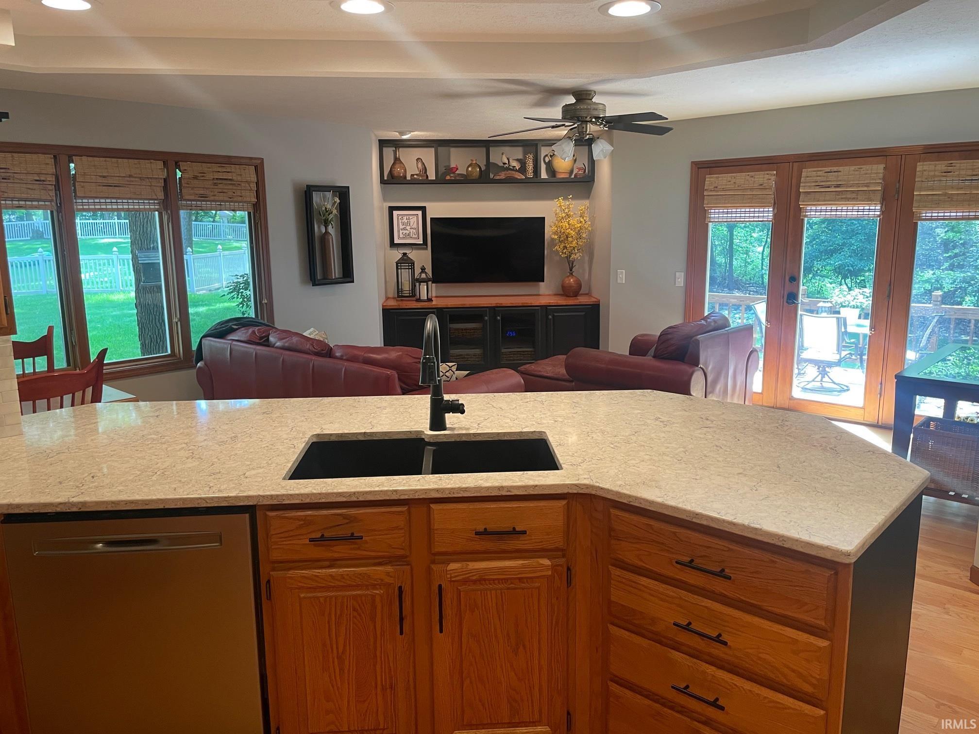 2623 Winding Oak