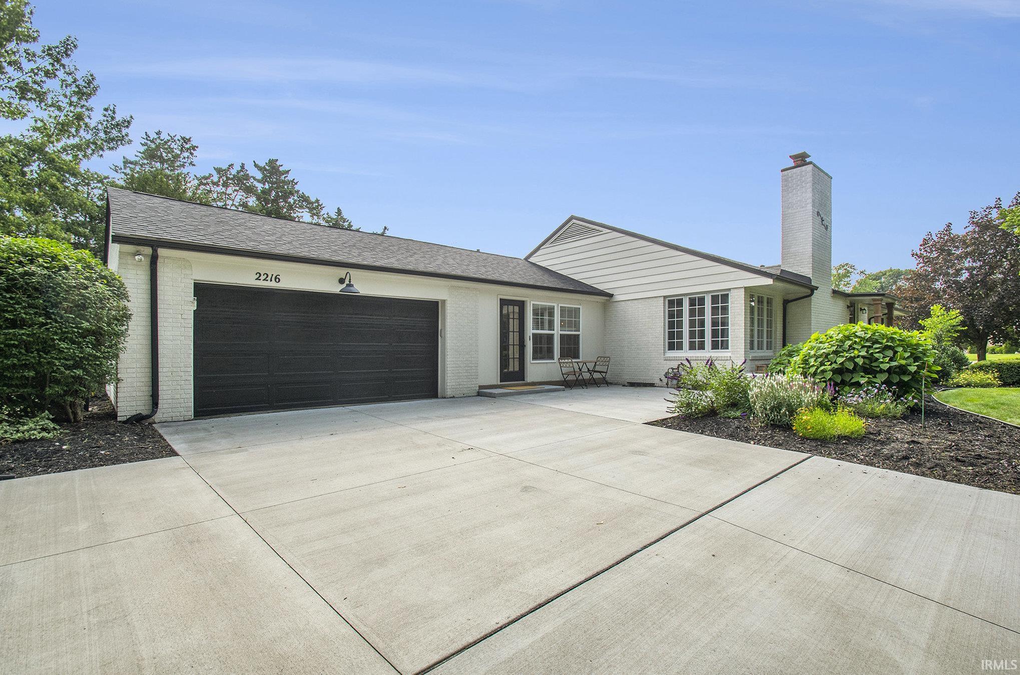 2216 Madison