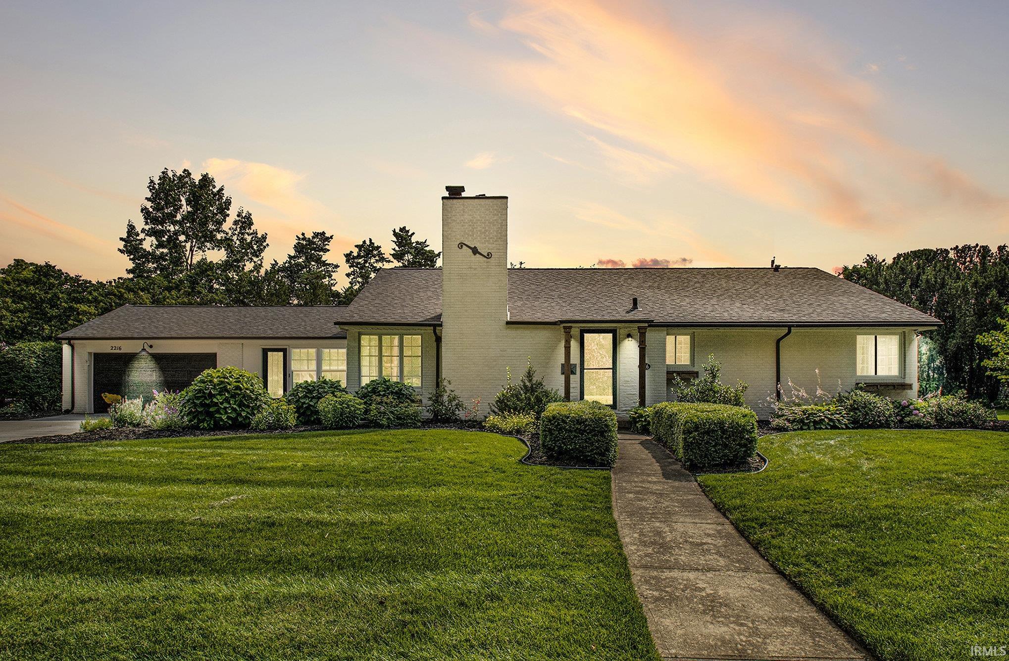 2216 Madison