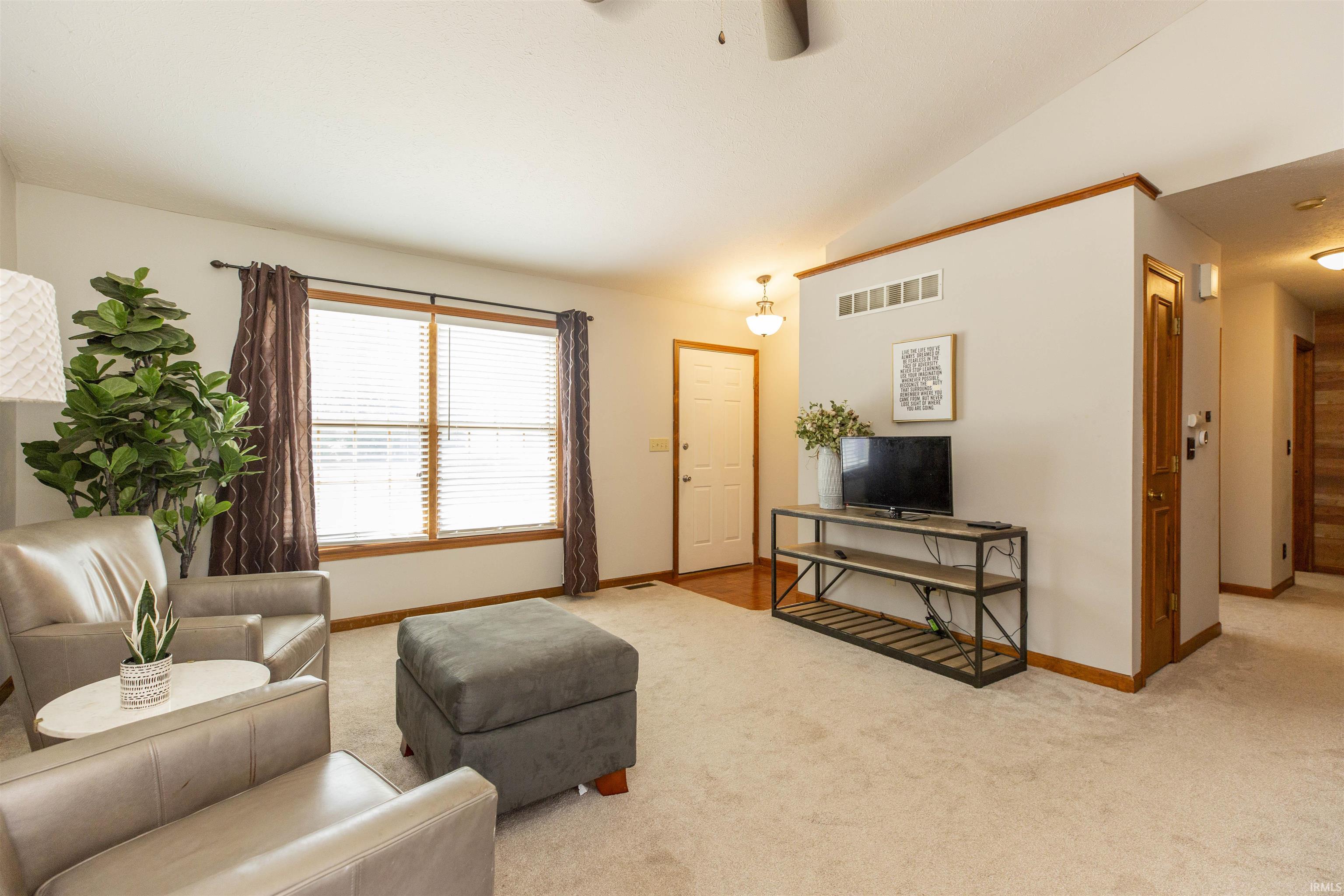 51930 Meadow Crest