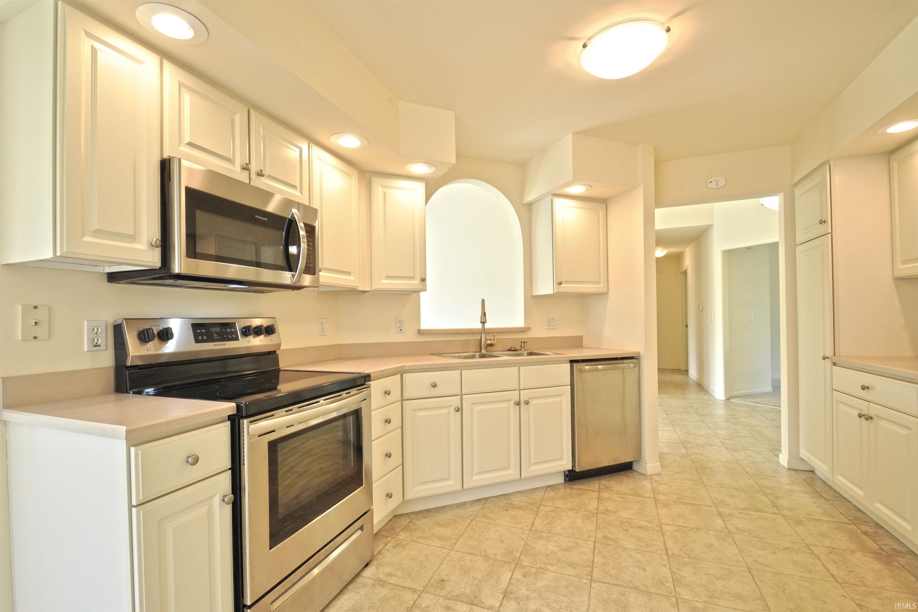 18351 Spring Beach