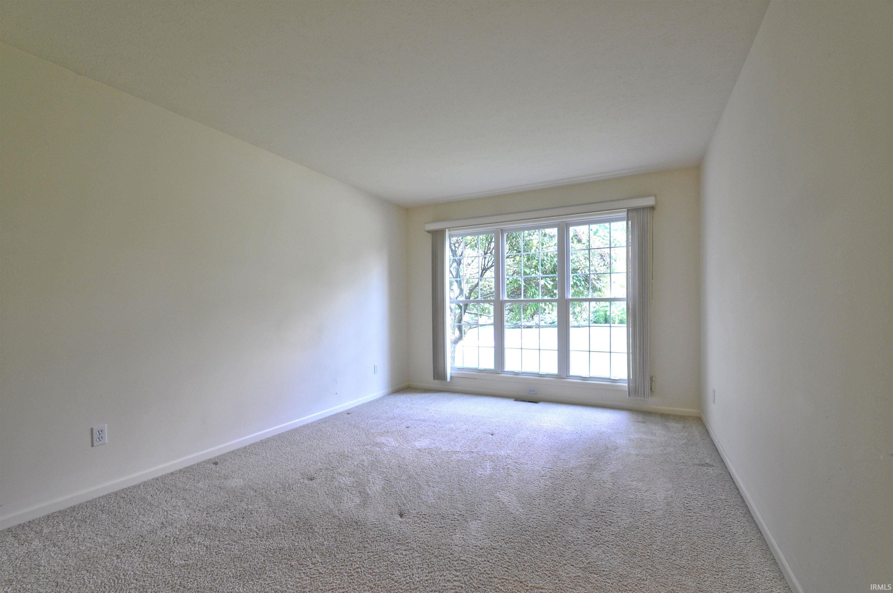 18351 Spring Beach