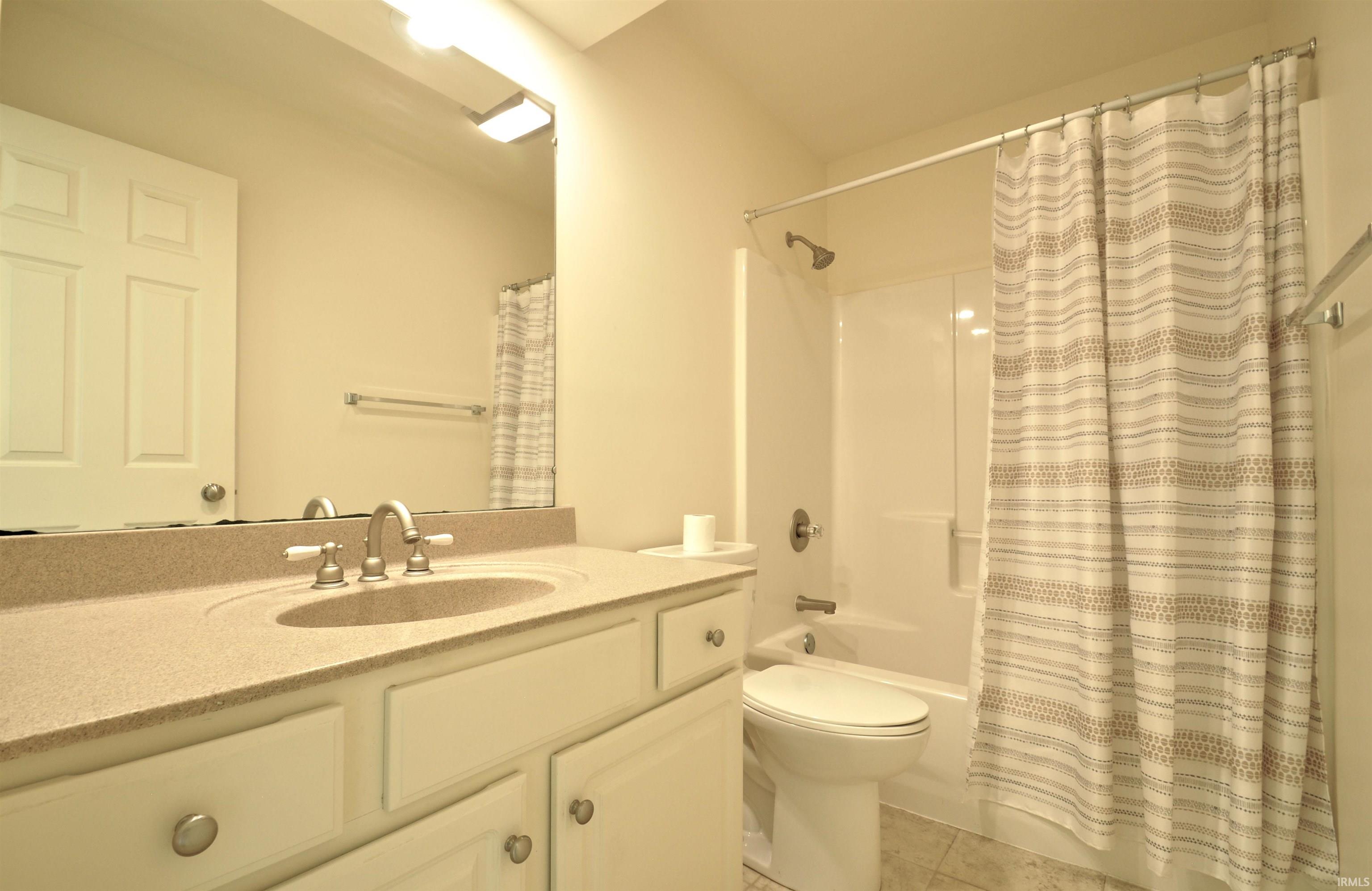 18351 Spring Beach