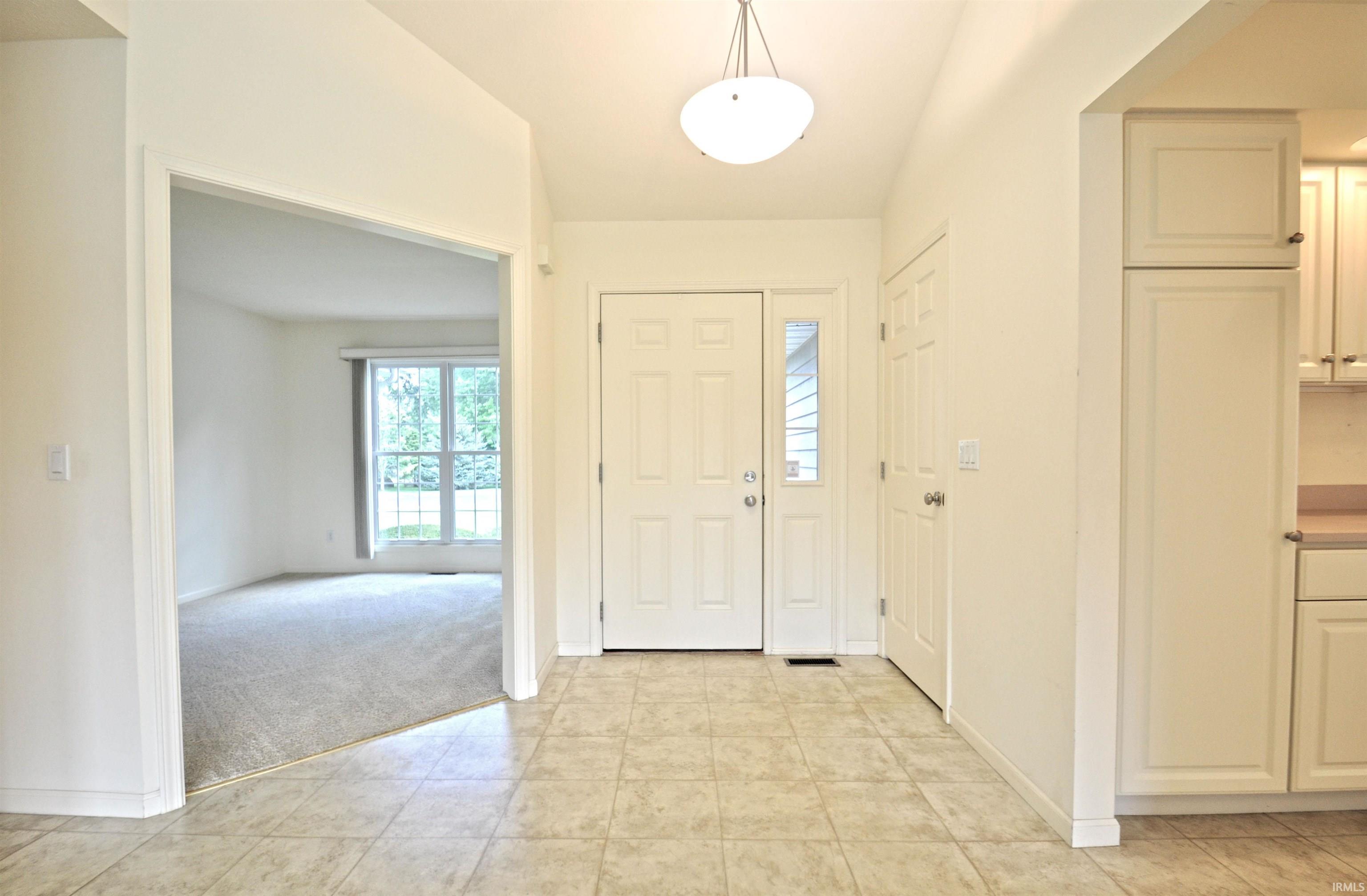 18351 Spring Beach