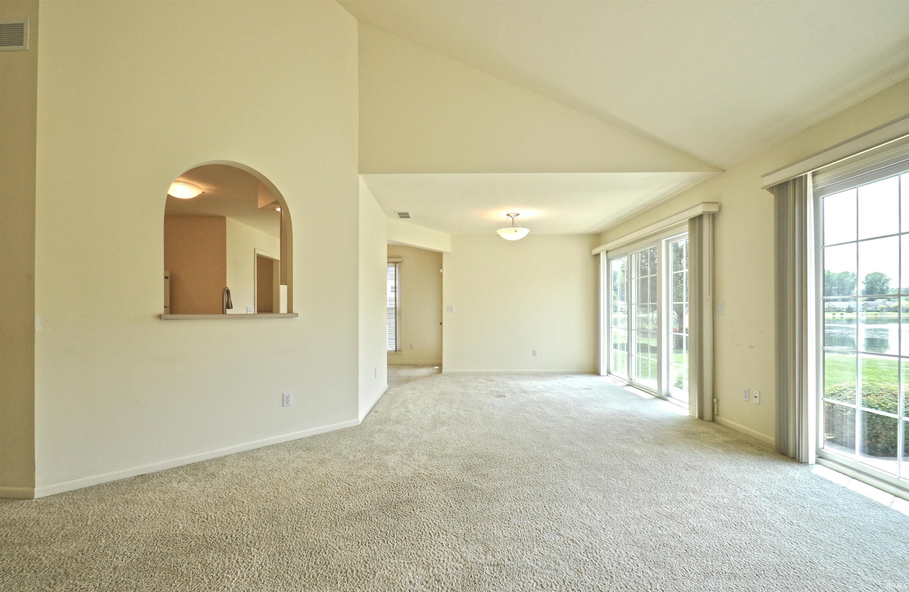 18351 Spring Beach