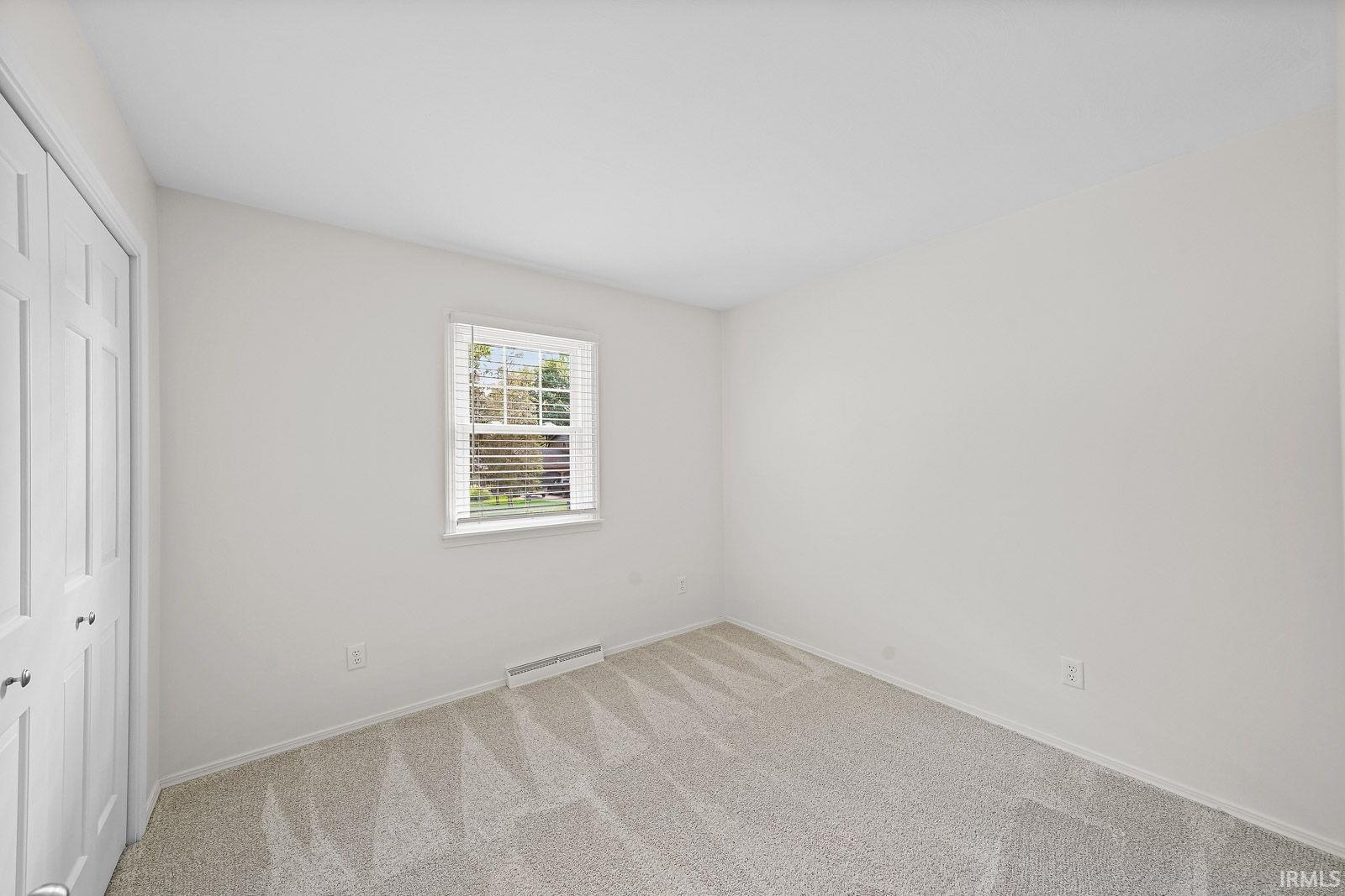 17621 Ironstone