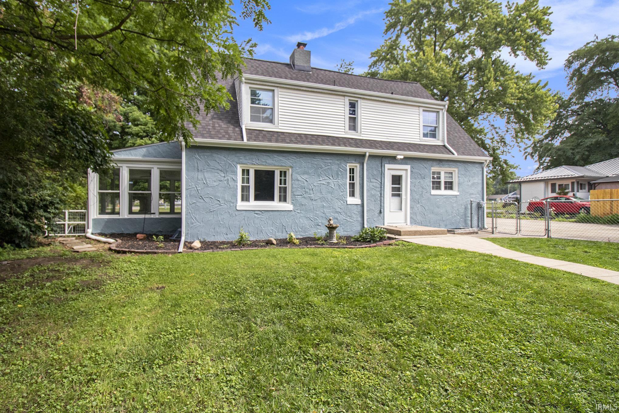 1322 Jackson