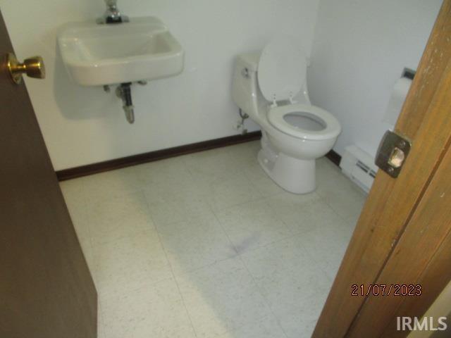 8832 Wheelock