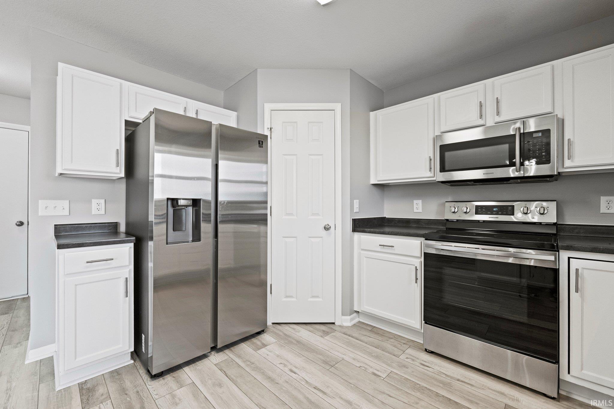 4324 Castle Rock