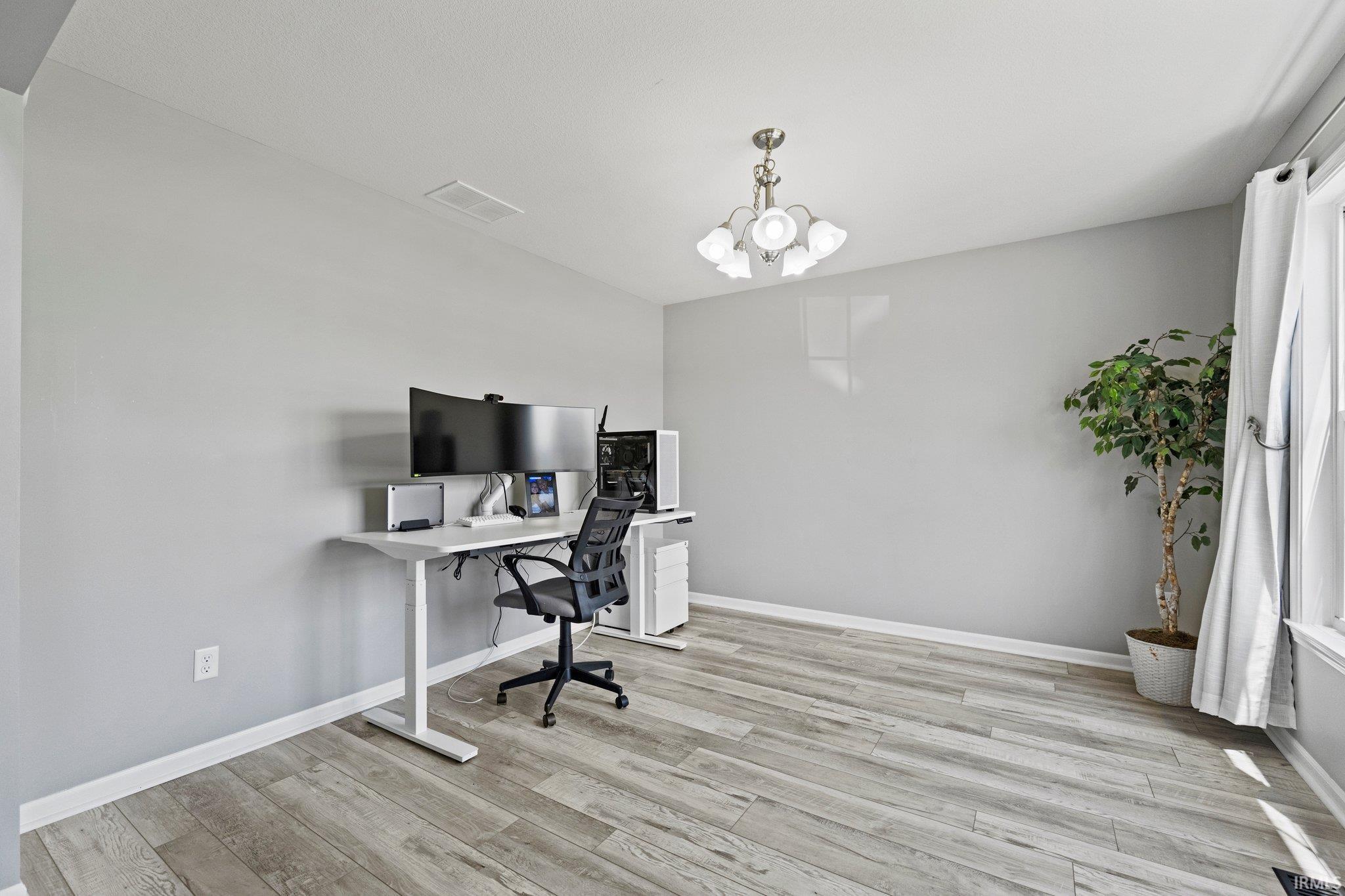 4324 Castle Rock