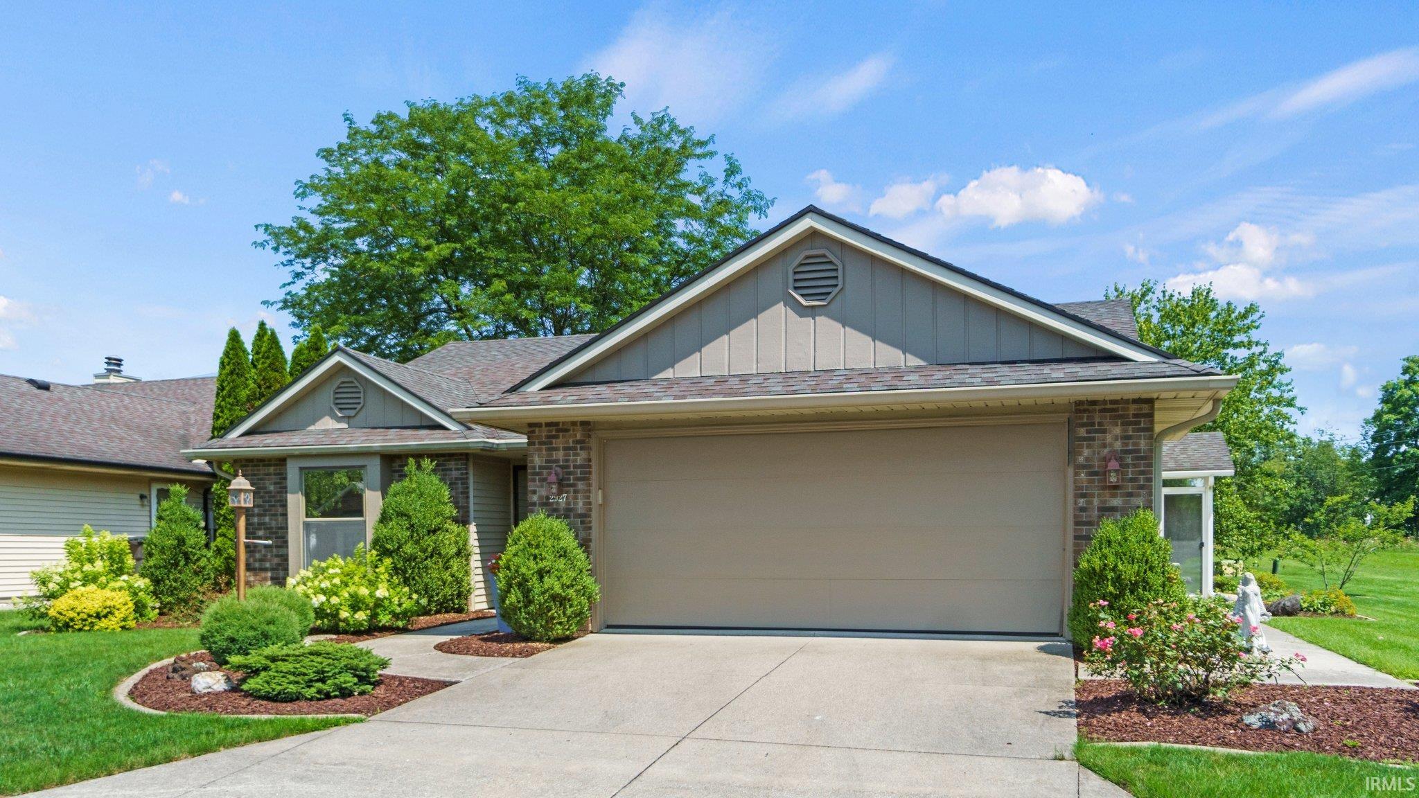 2927 Wood Knoll