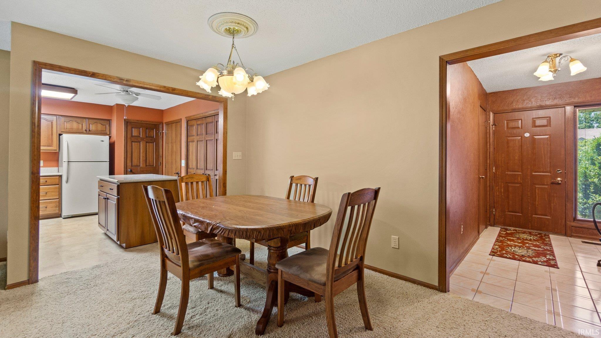 2927 Wood Knoll