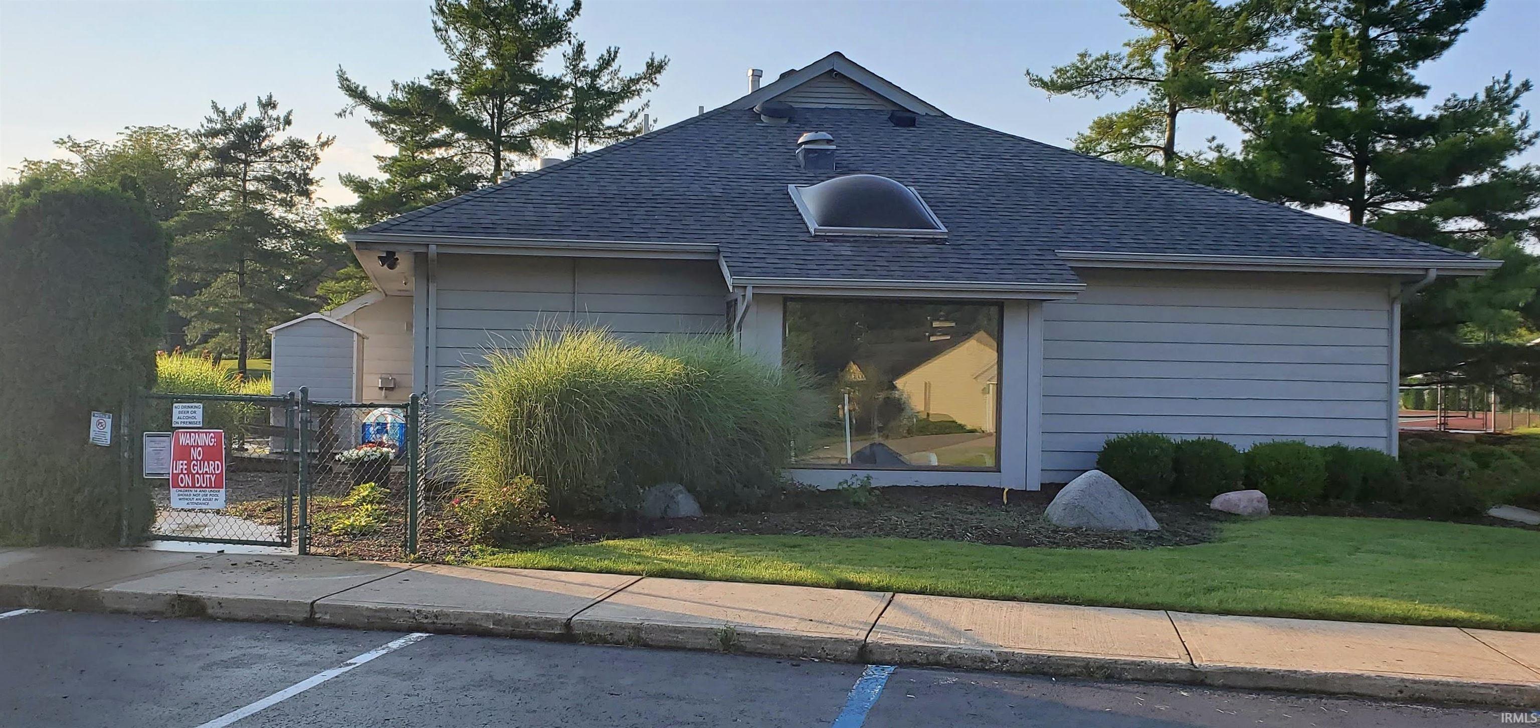 2927 Wood Knoll