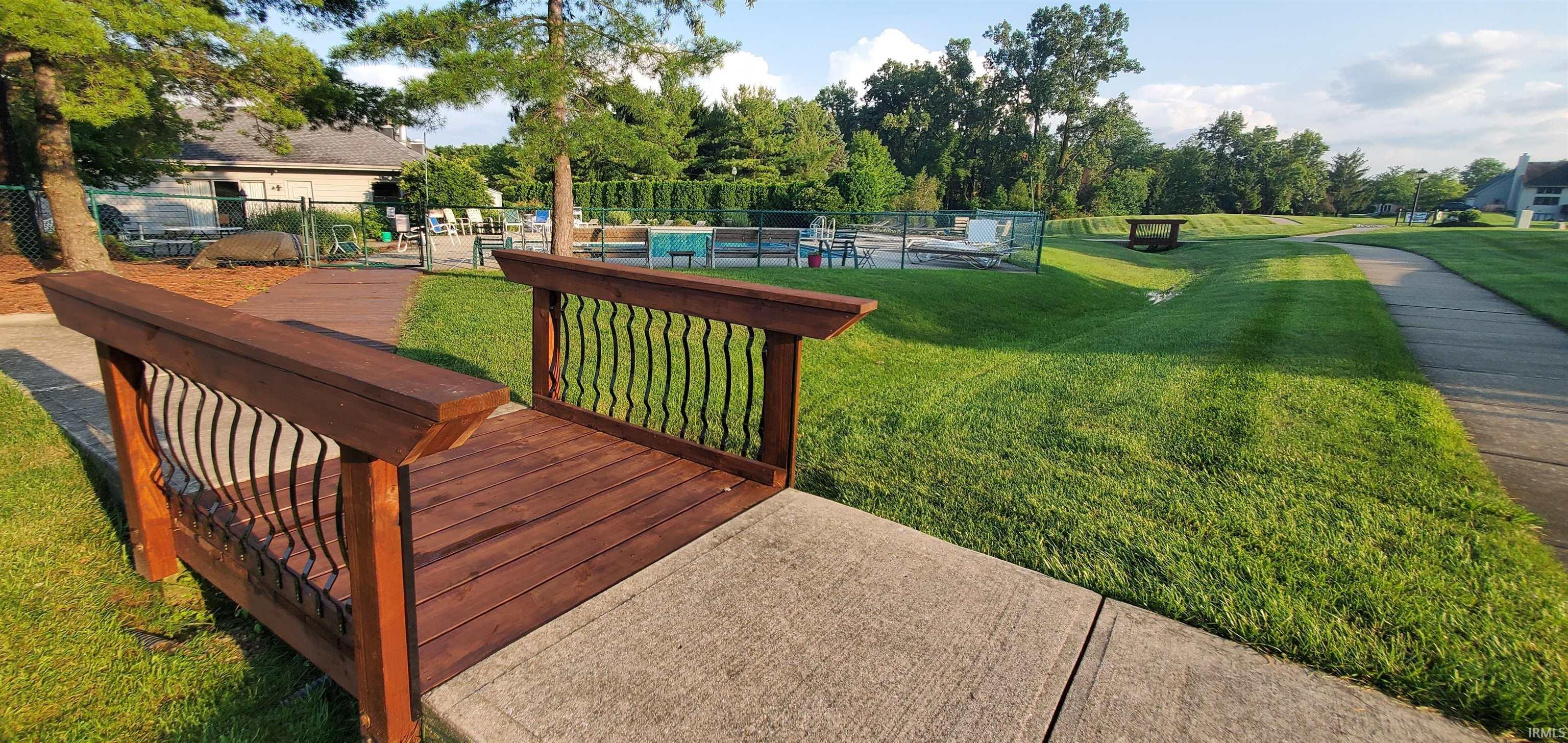 2927 Wood Knoll