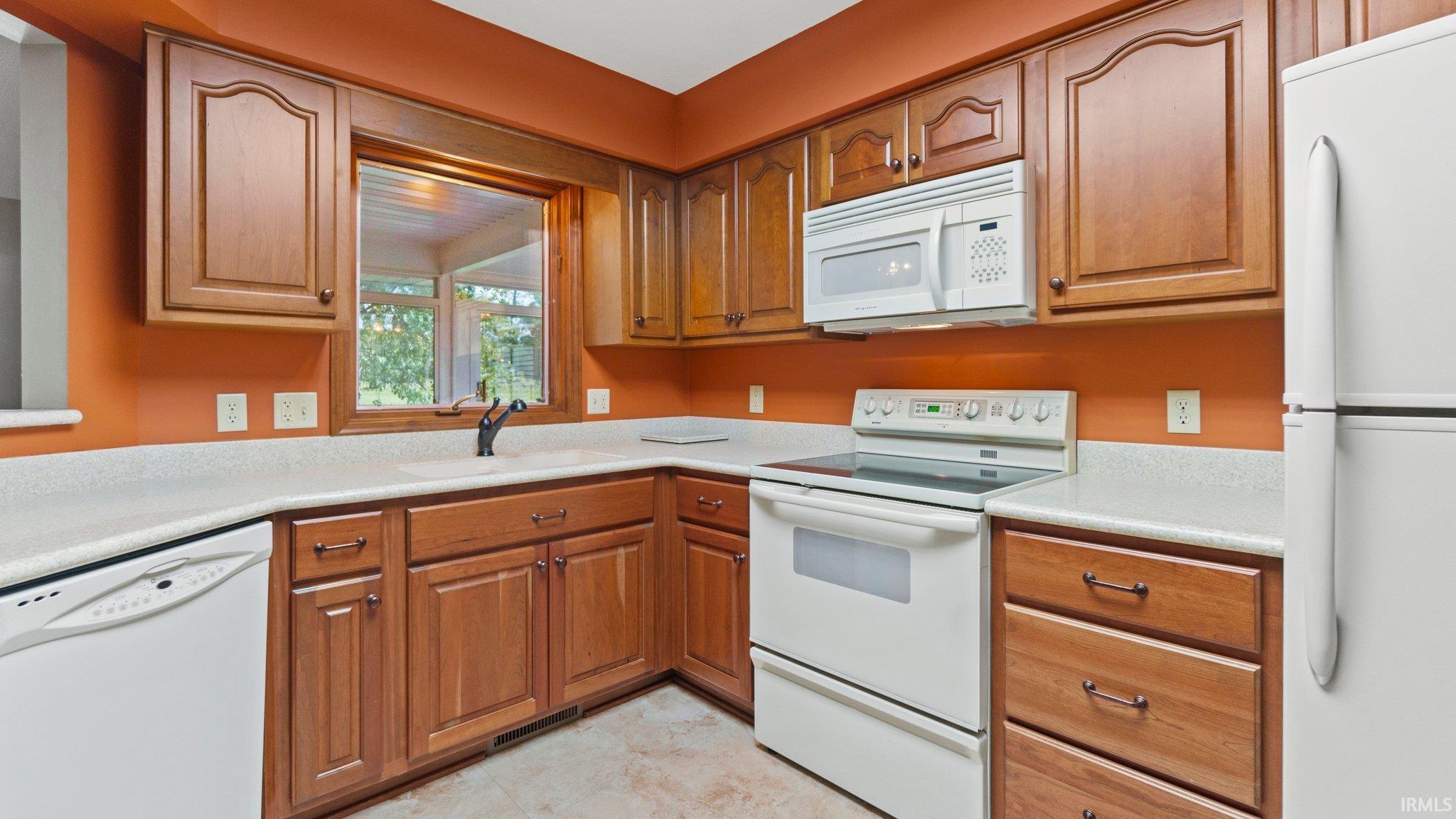 2927 Wood Knoll