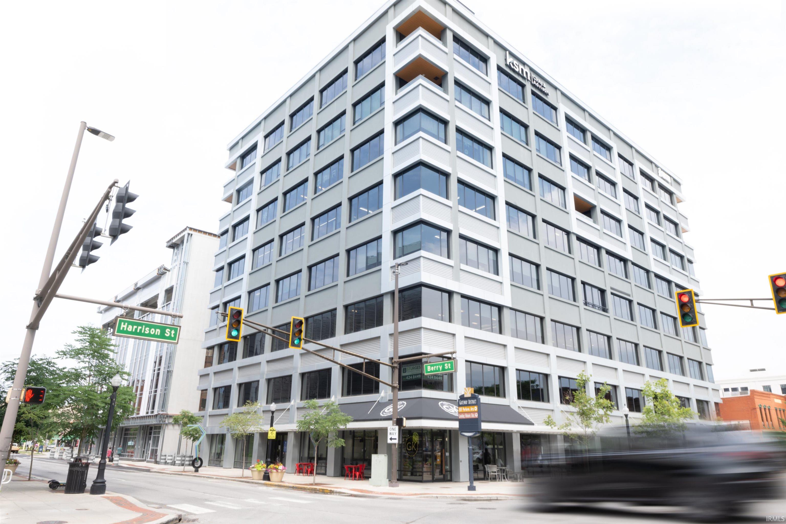 202 Berry, Apt 740