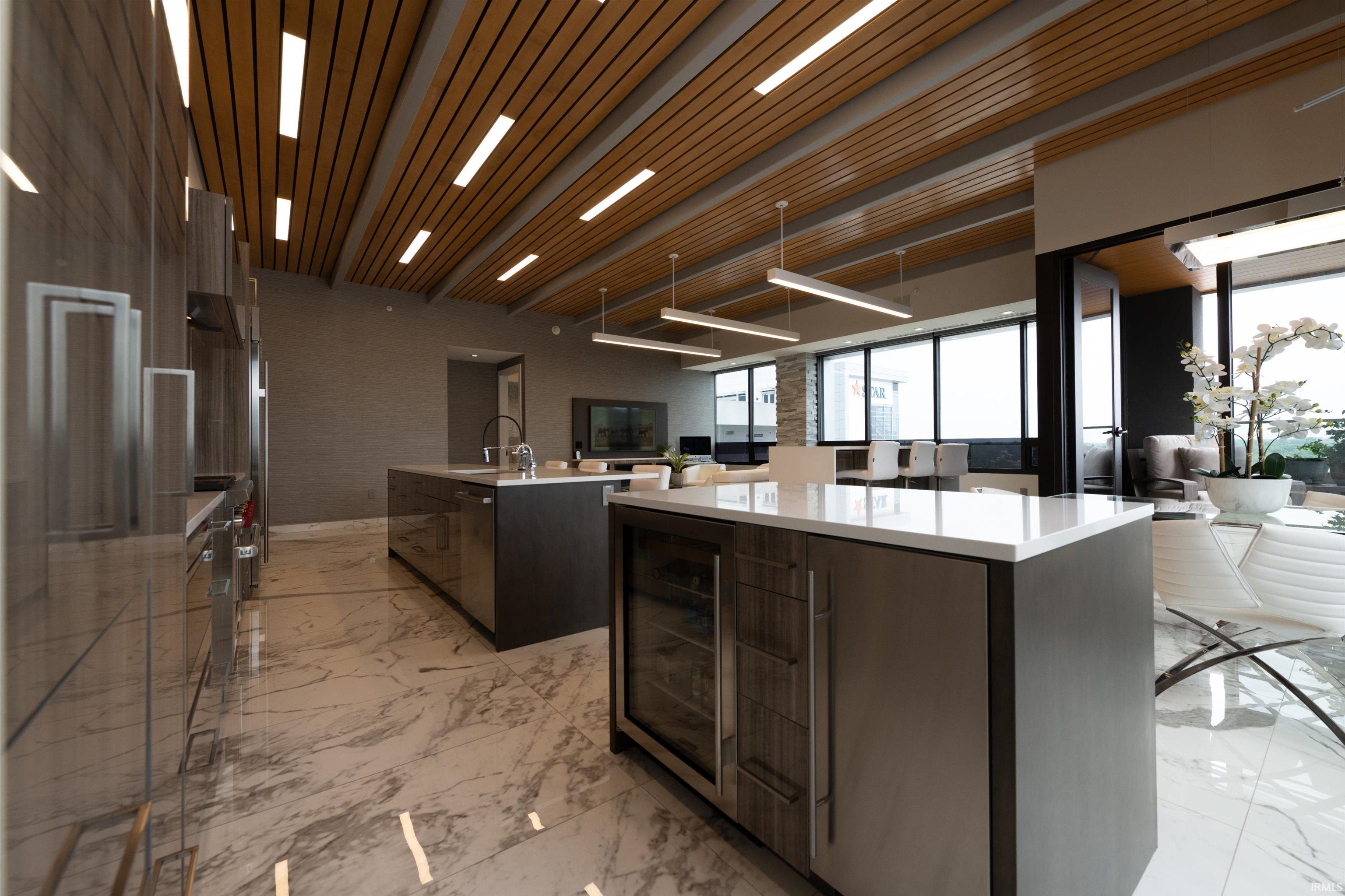 202 Berry, Apt 740