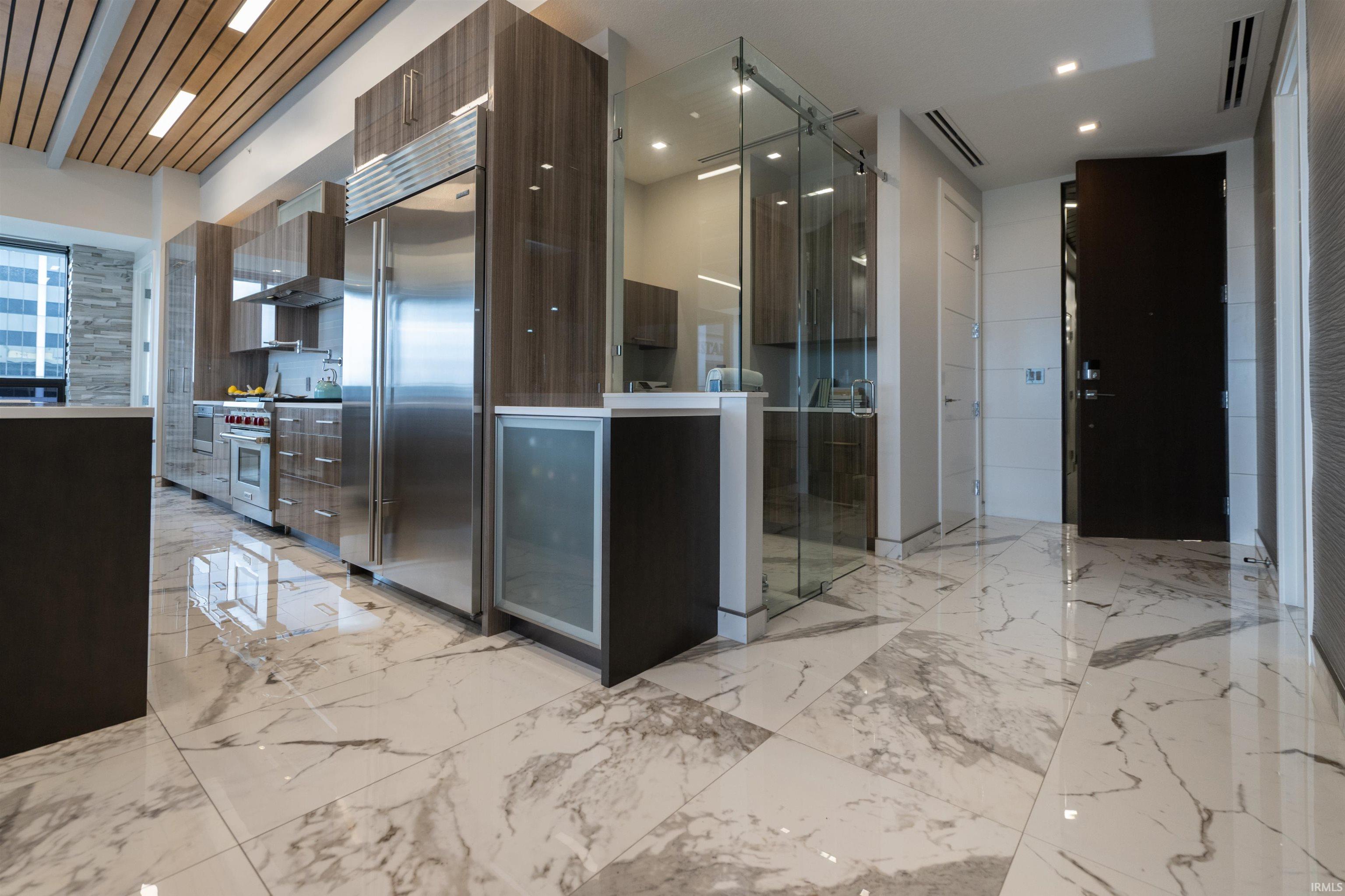202 Berry, Apt 740