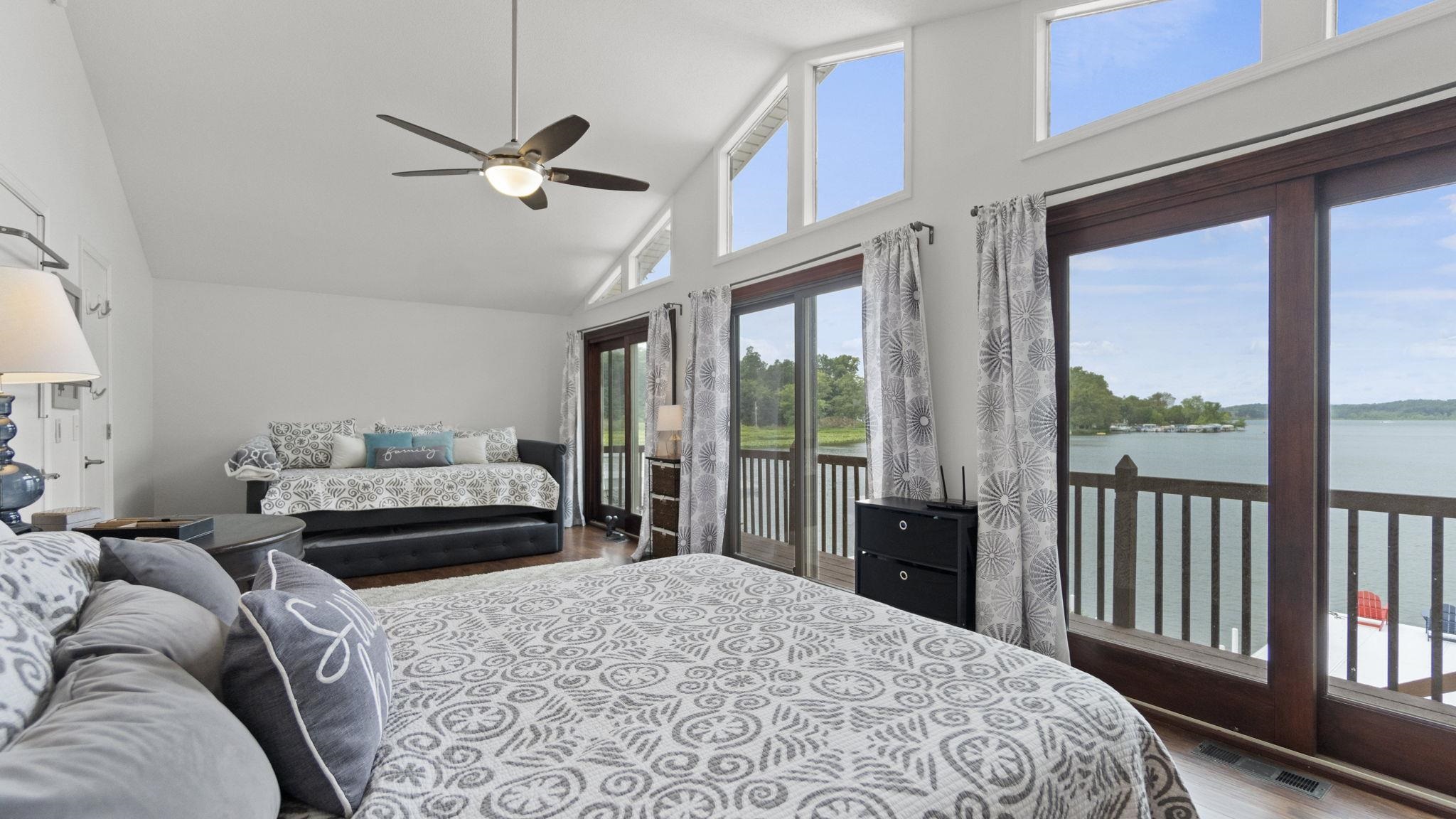 200 Lane 150 Hamilton Lake