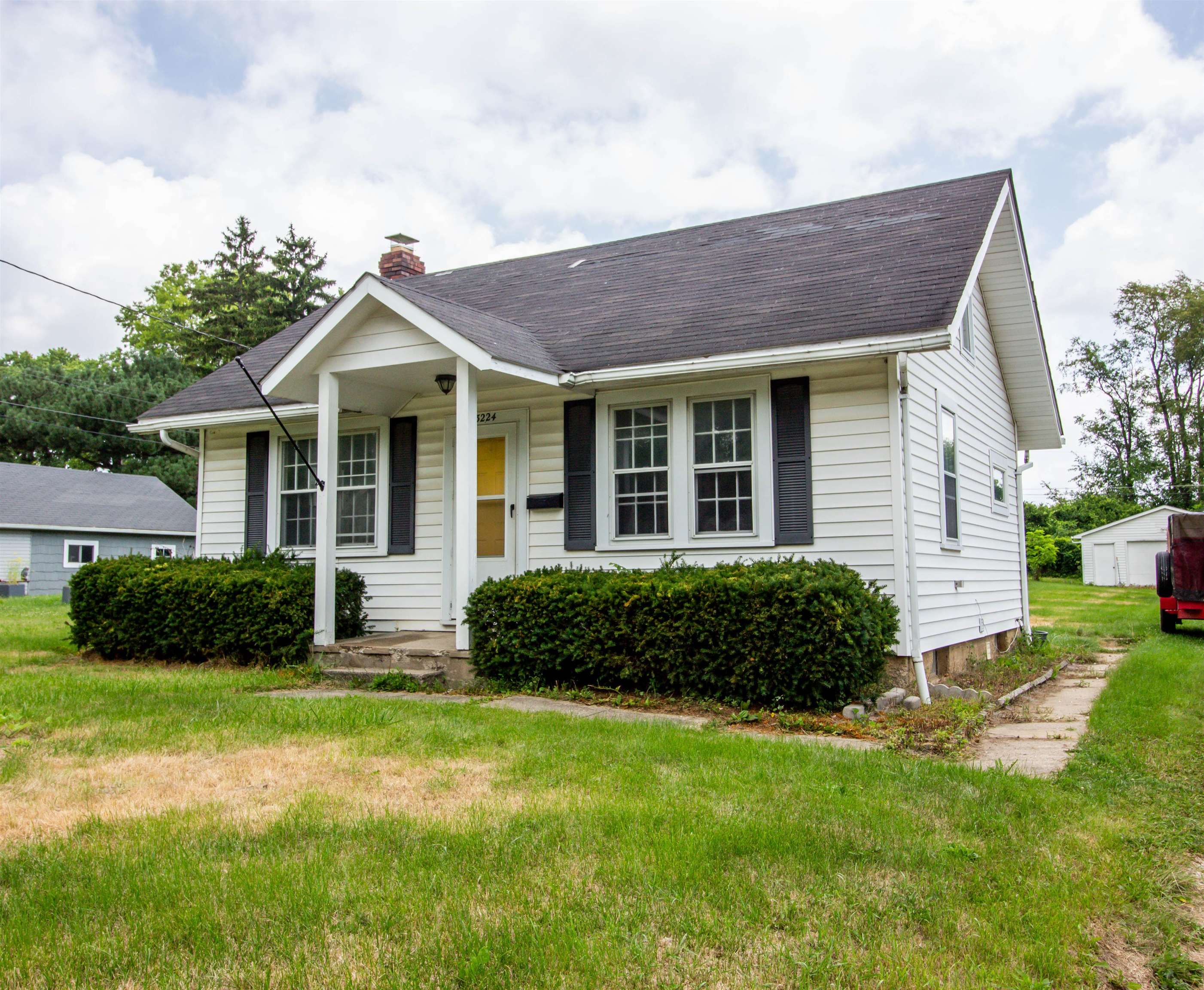 3224 Addison