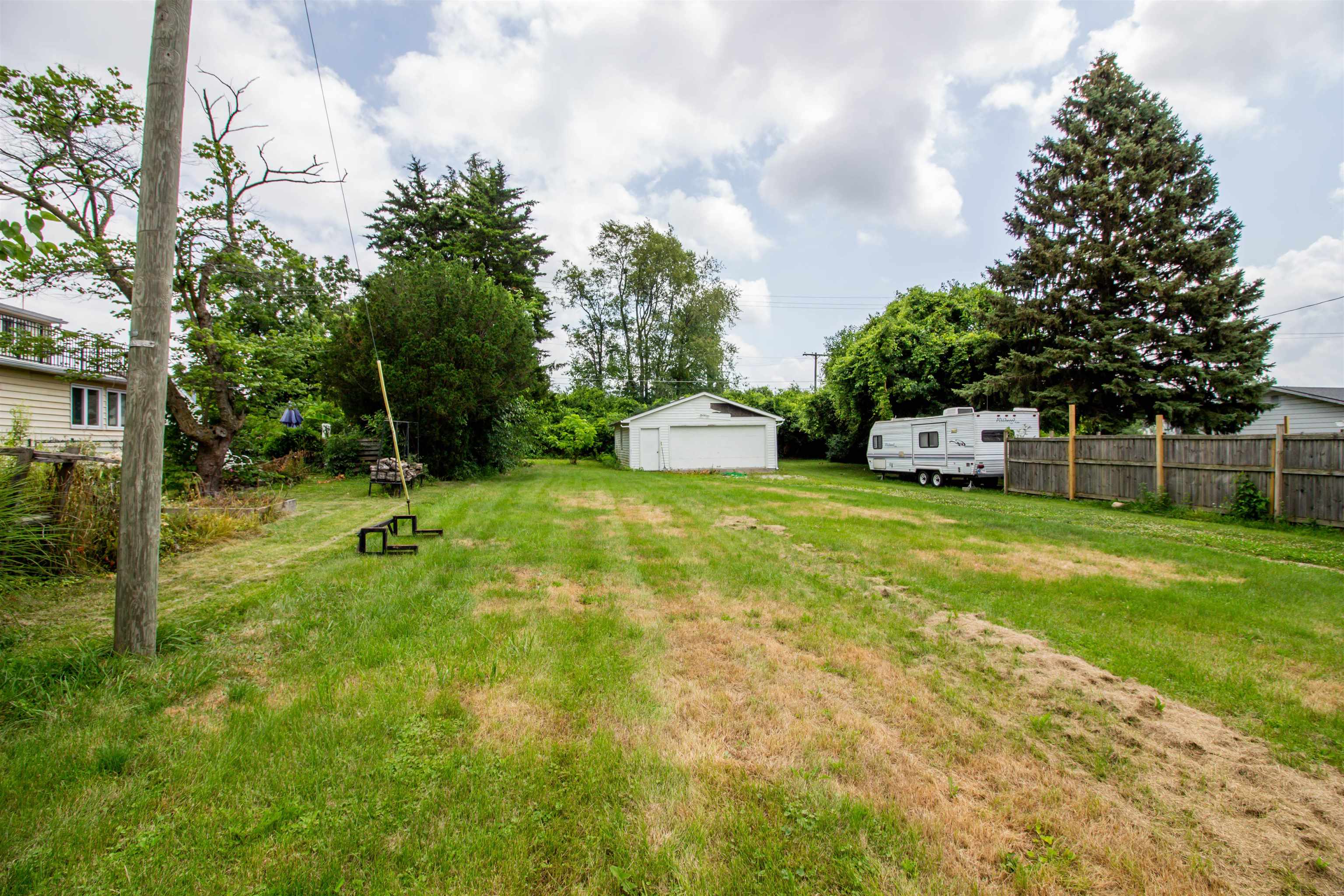 3224 Addison