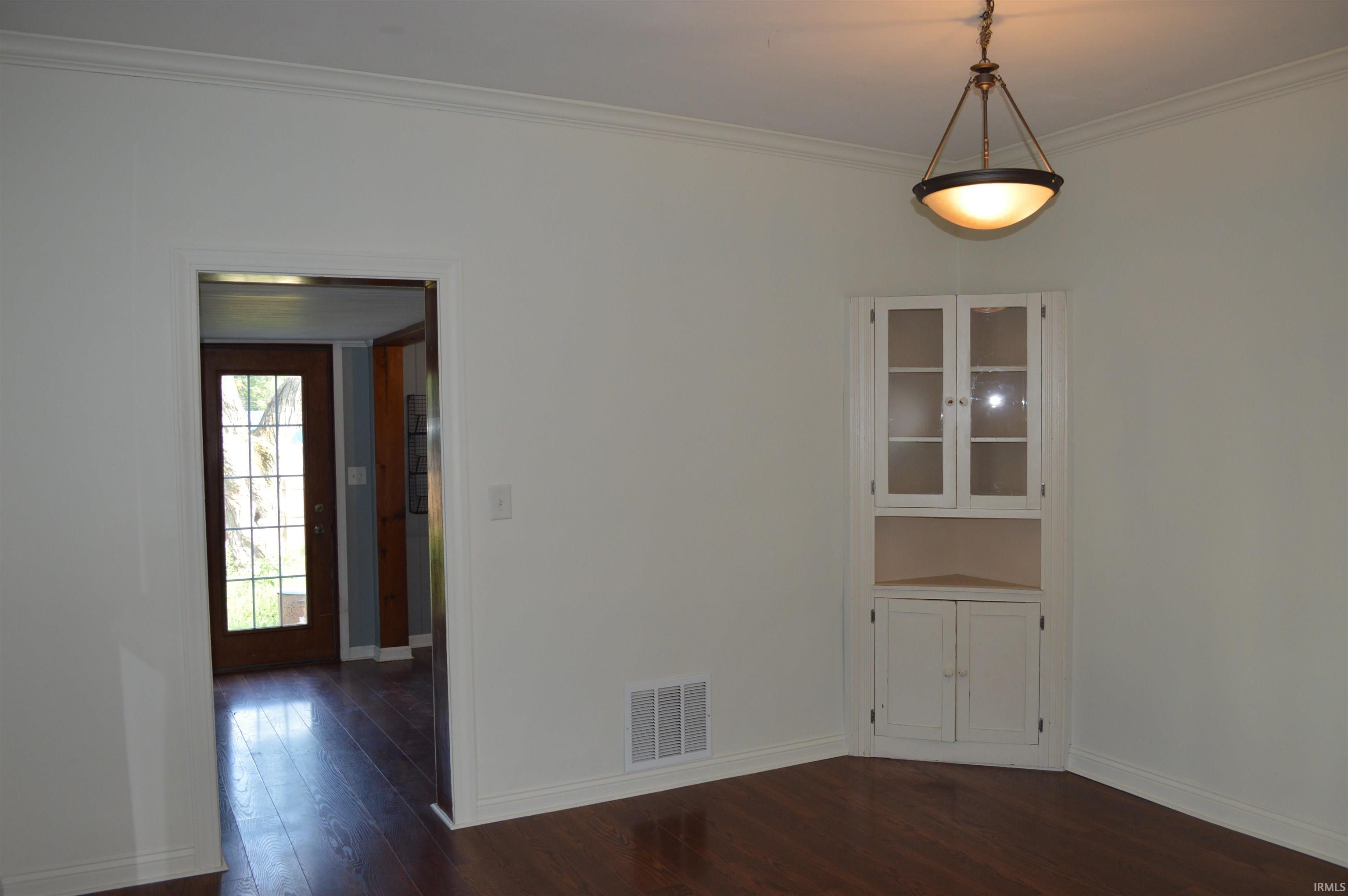 103 Pearl