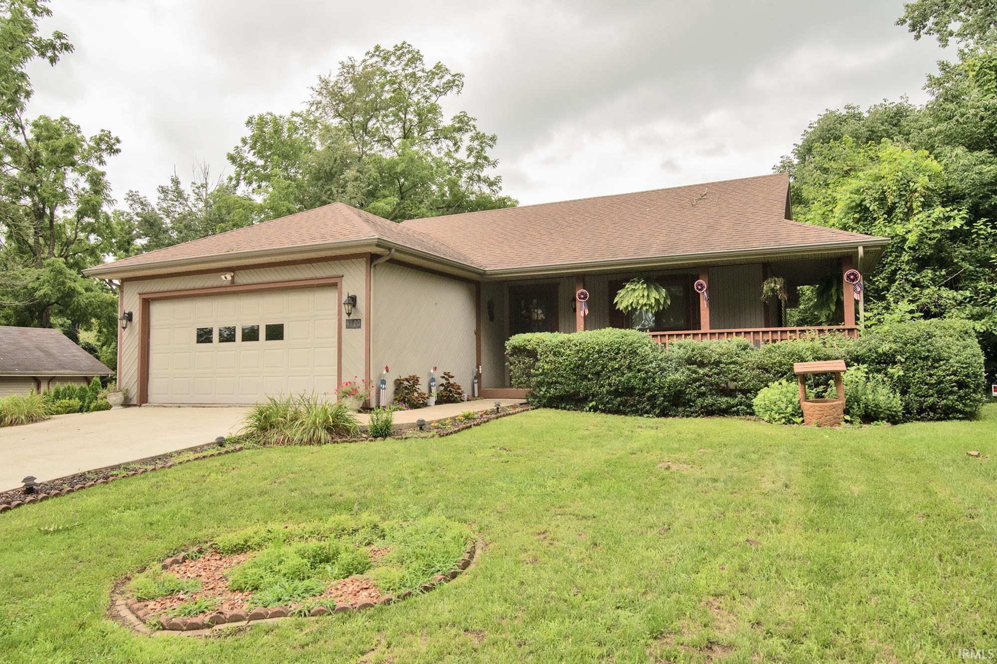 4120 Woodhill