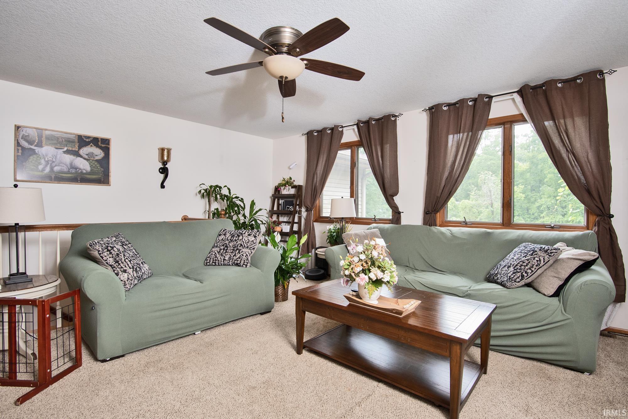 4120 Woodhill