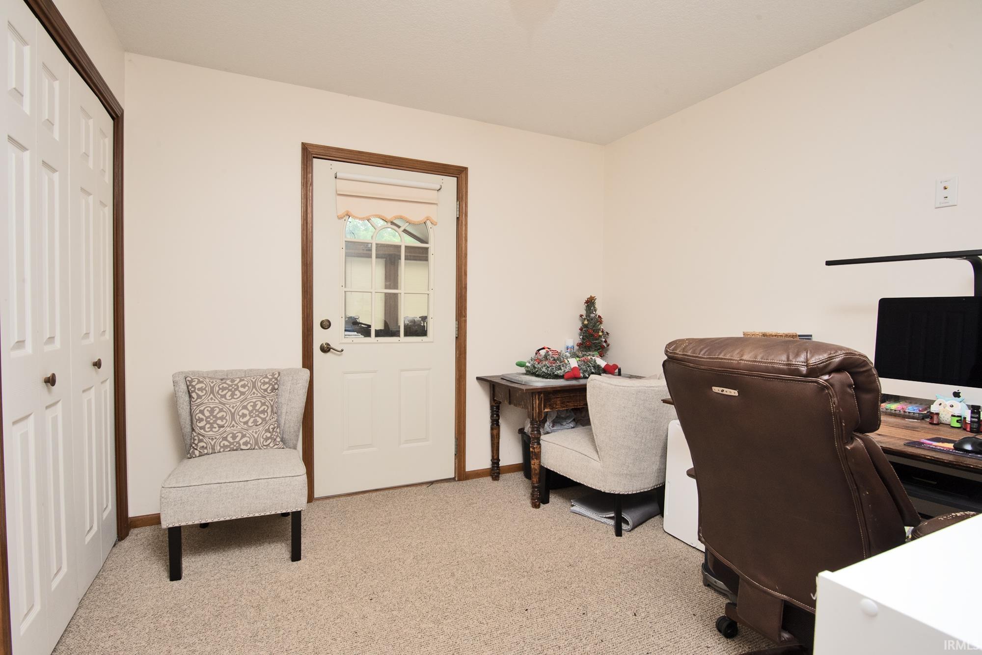 4120 Woodhill