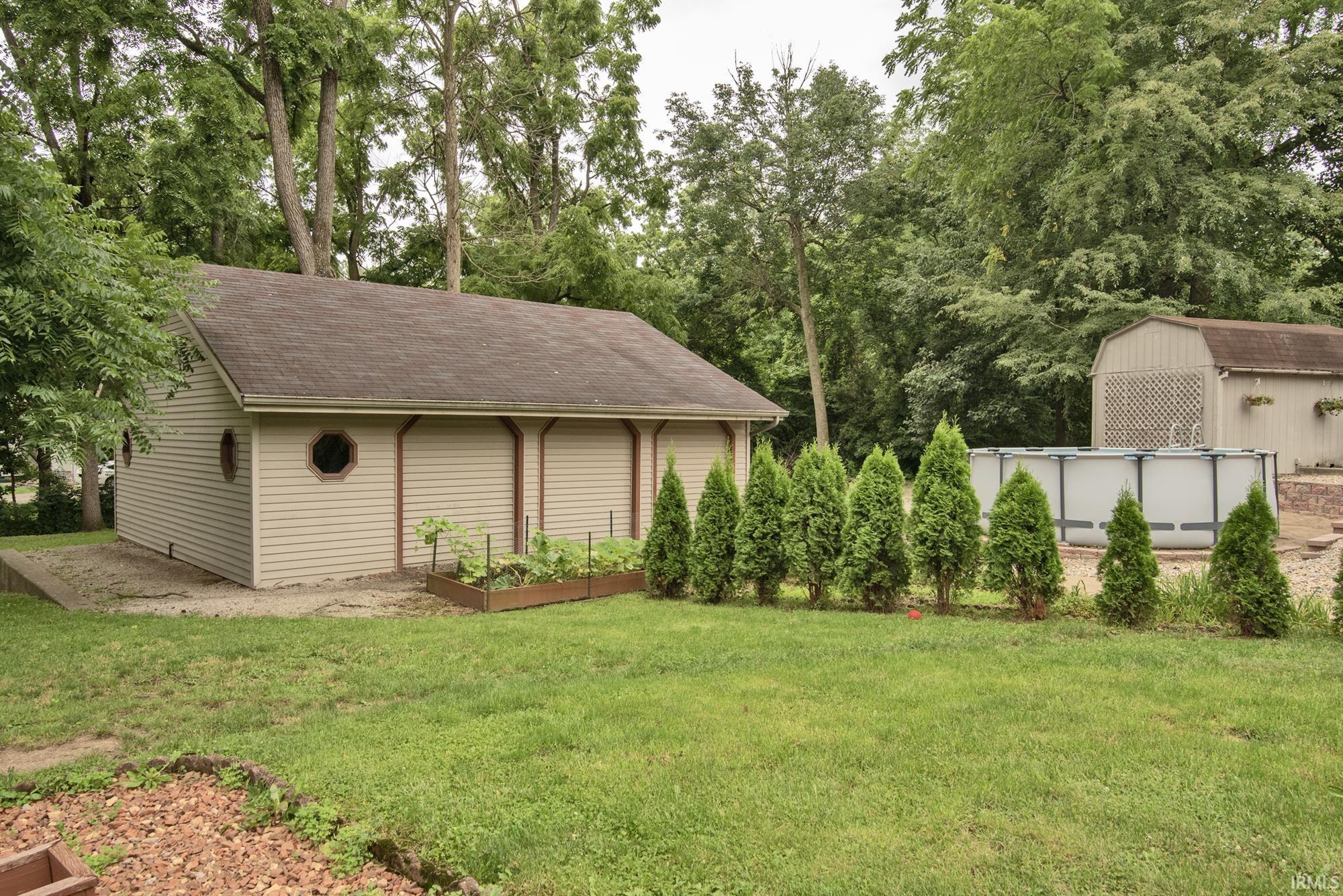 4120 Woodhill