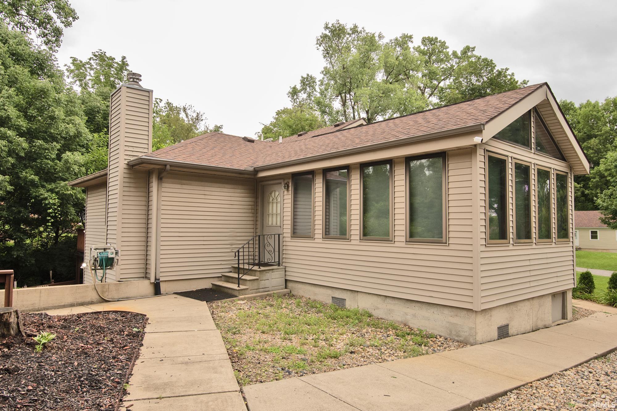 4120 Woodhill