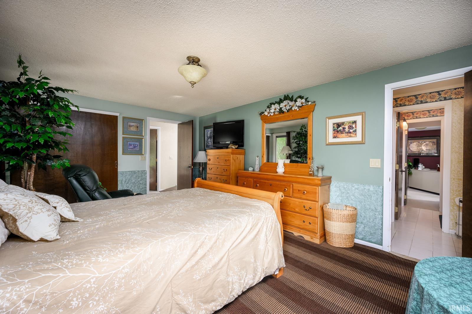 5015 Stratford
