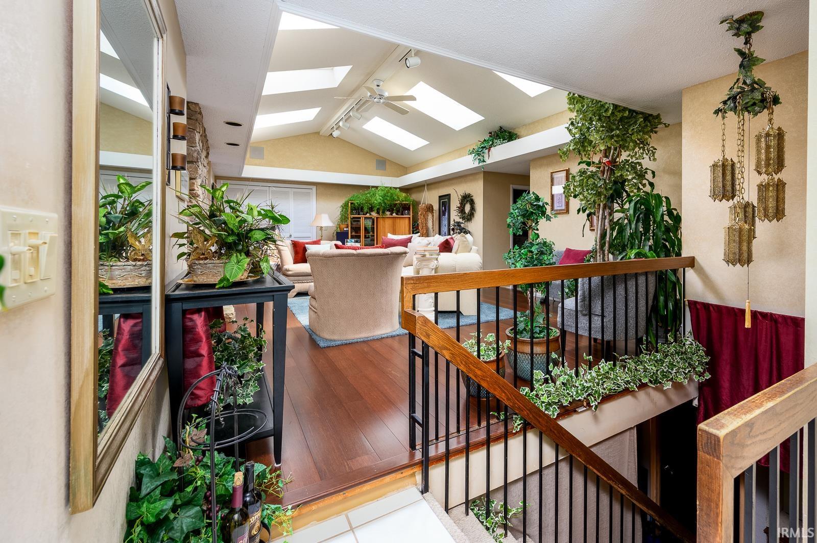 5015 Stratford