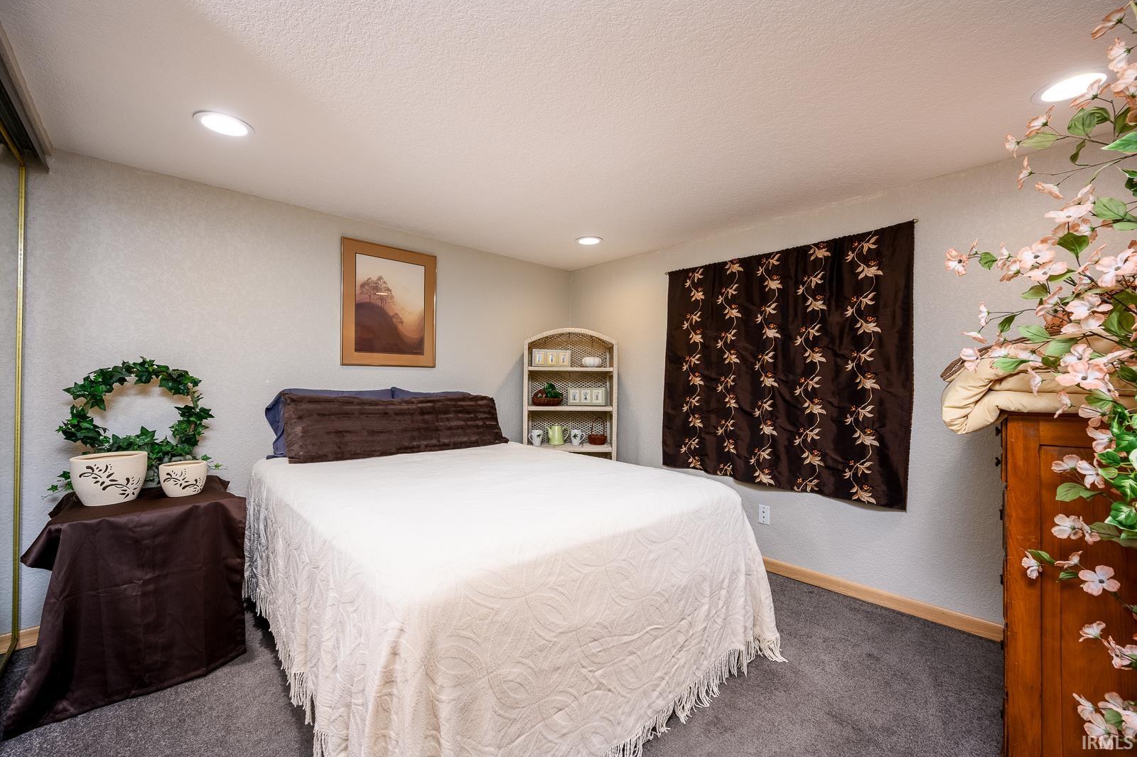 5015 Stratford