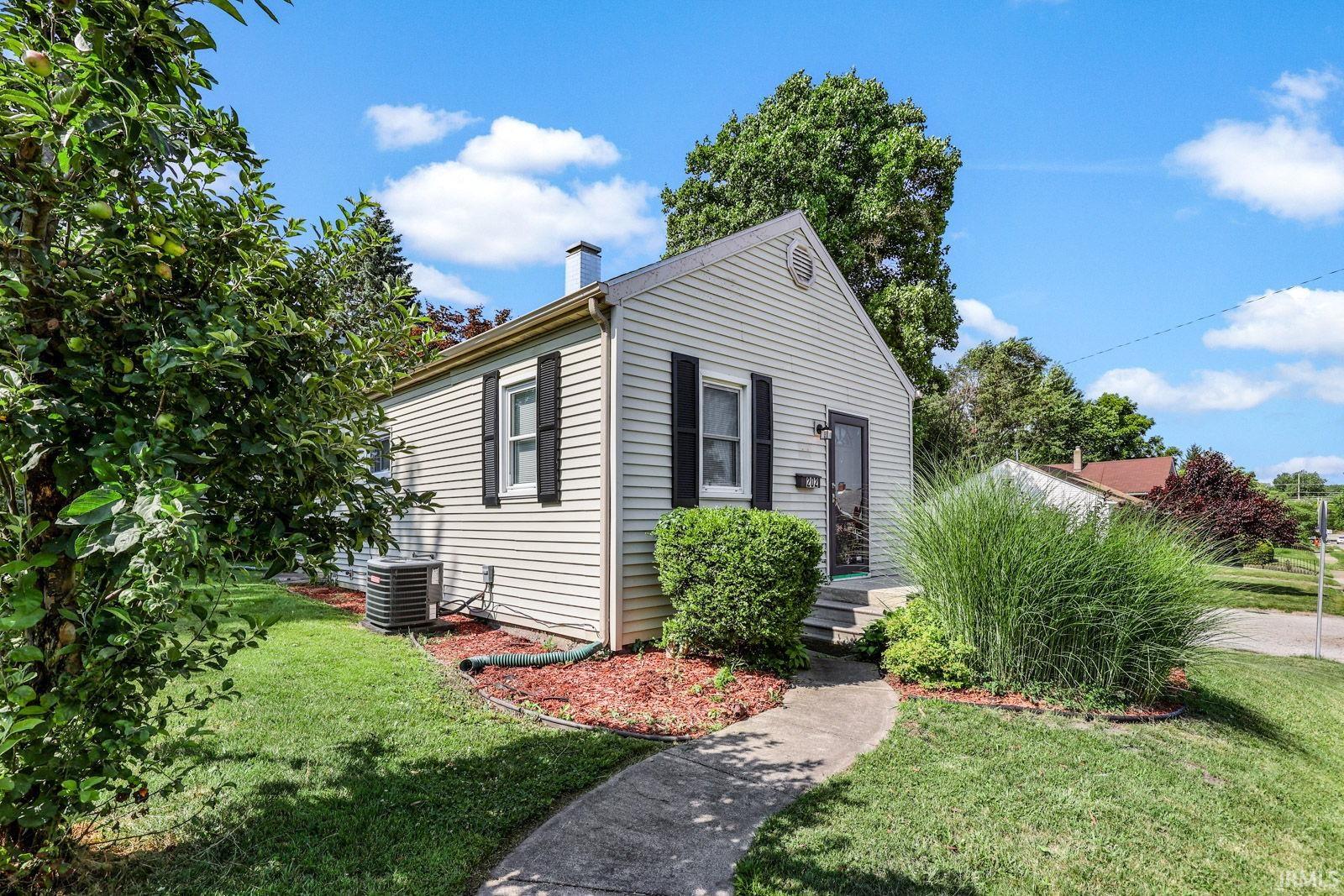 202 Oakside