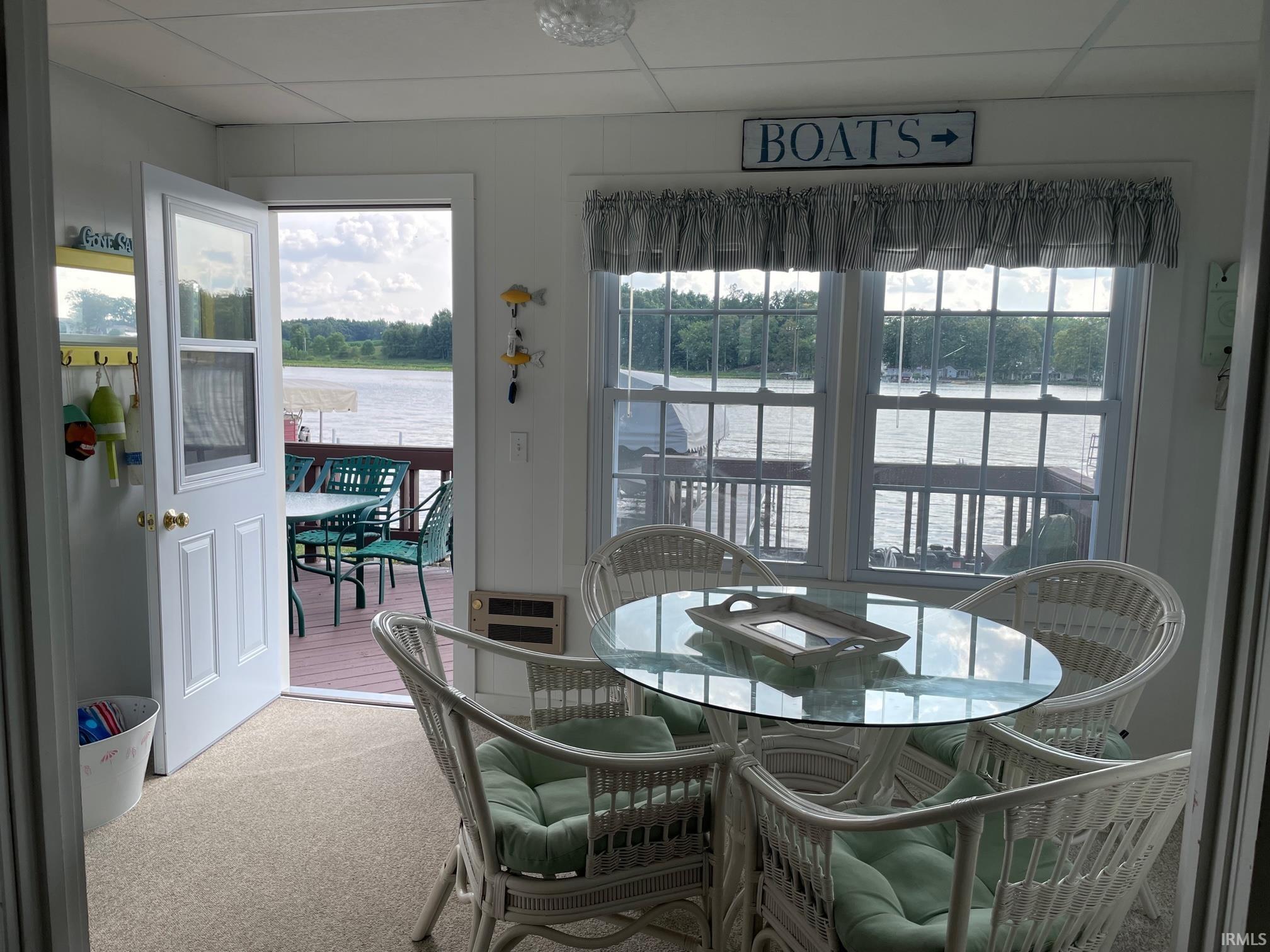 1800 Lane 120 Hamilton Lake